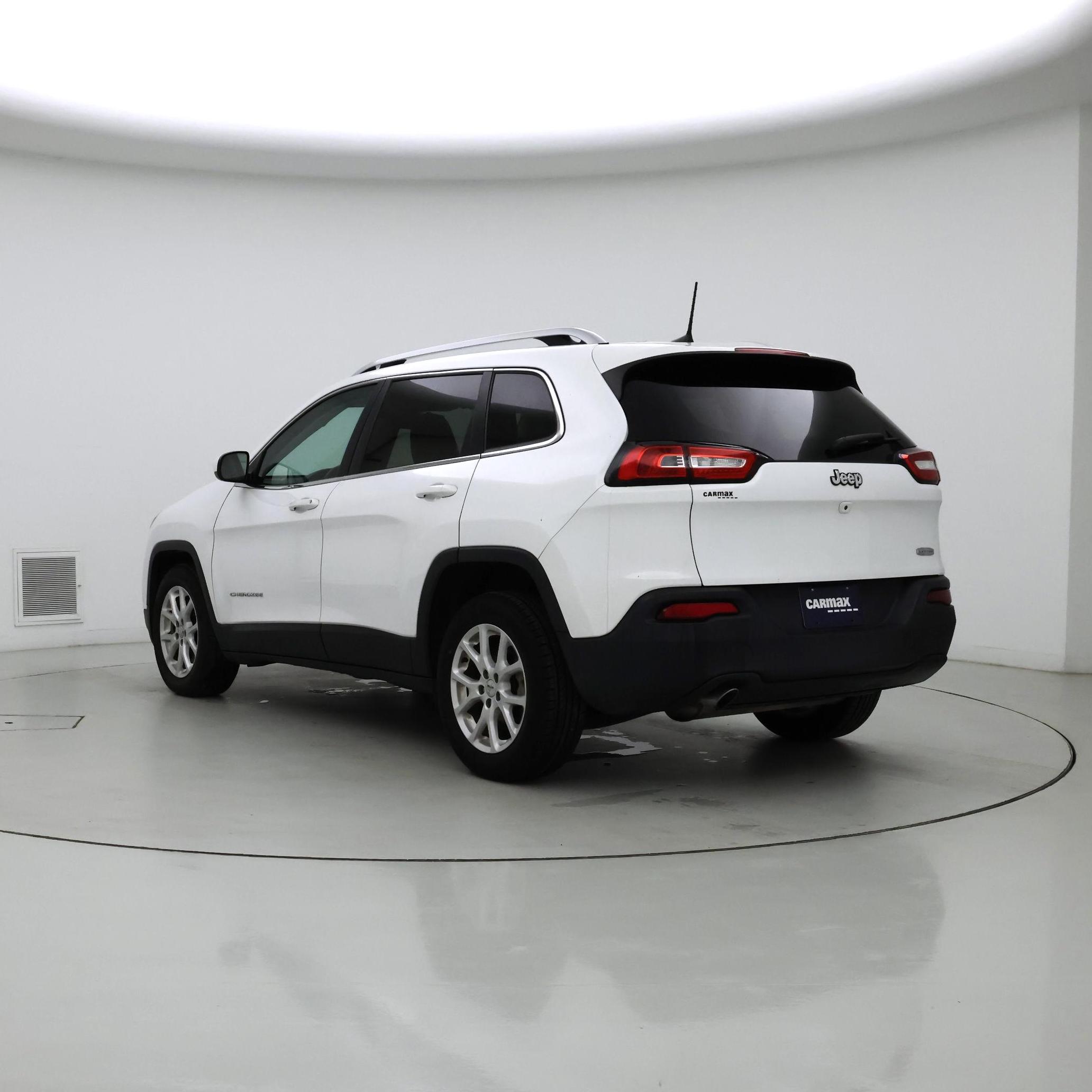 Thumbnail: 2017 Jeep Cherokee - 2