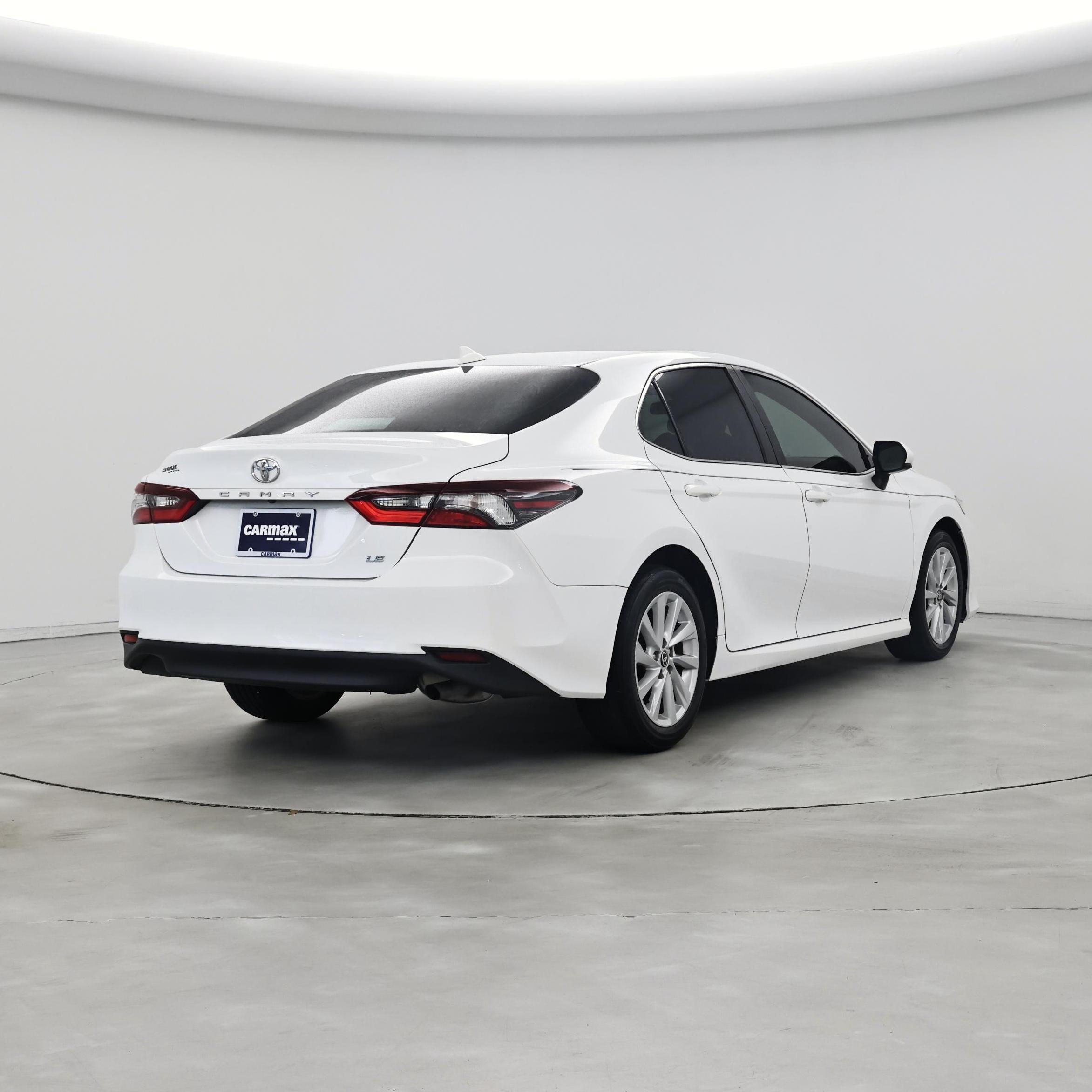 Thumbnail: 2023 Toyota Camry - 8