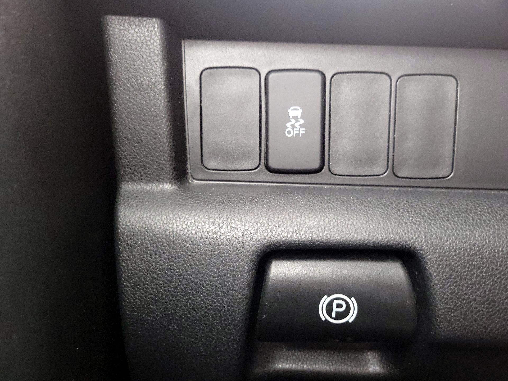 Thumbnail: 2014 Honda Pilot - 13