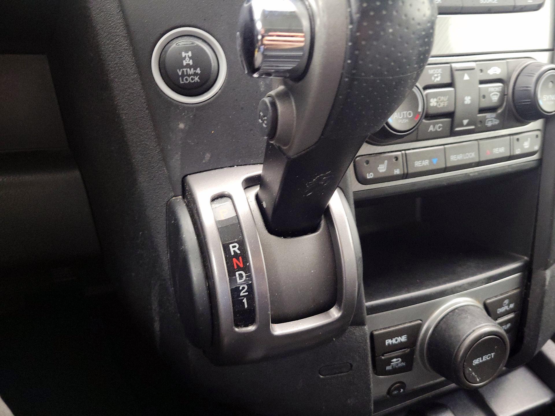 Thumbnail: 2014 Honda Pilot - 17