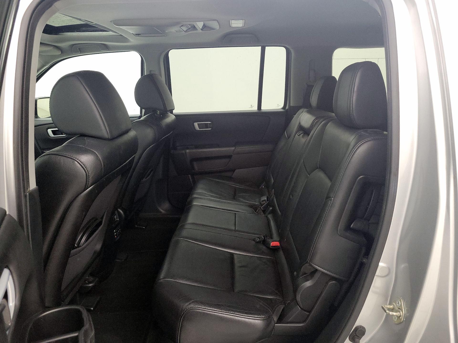 Thumbnail: 2014 Honda Pilot - 20