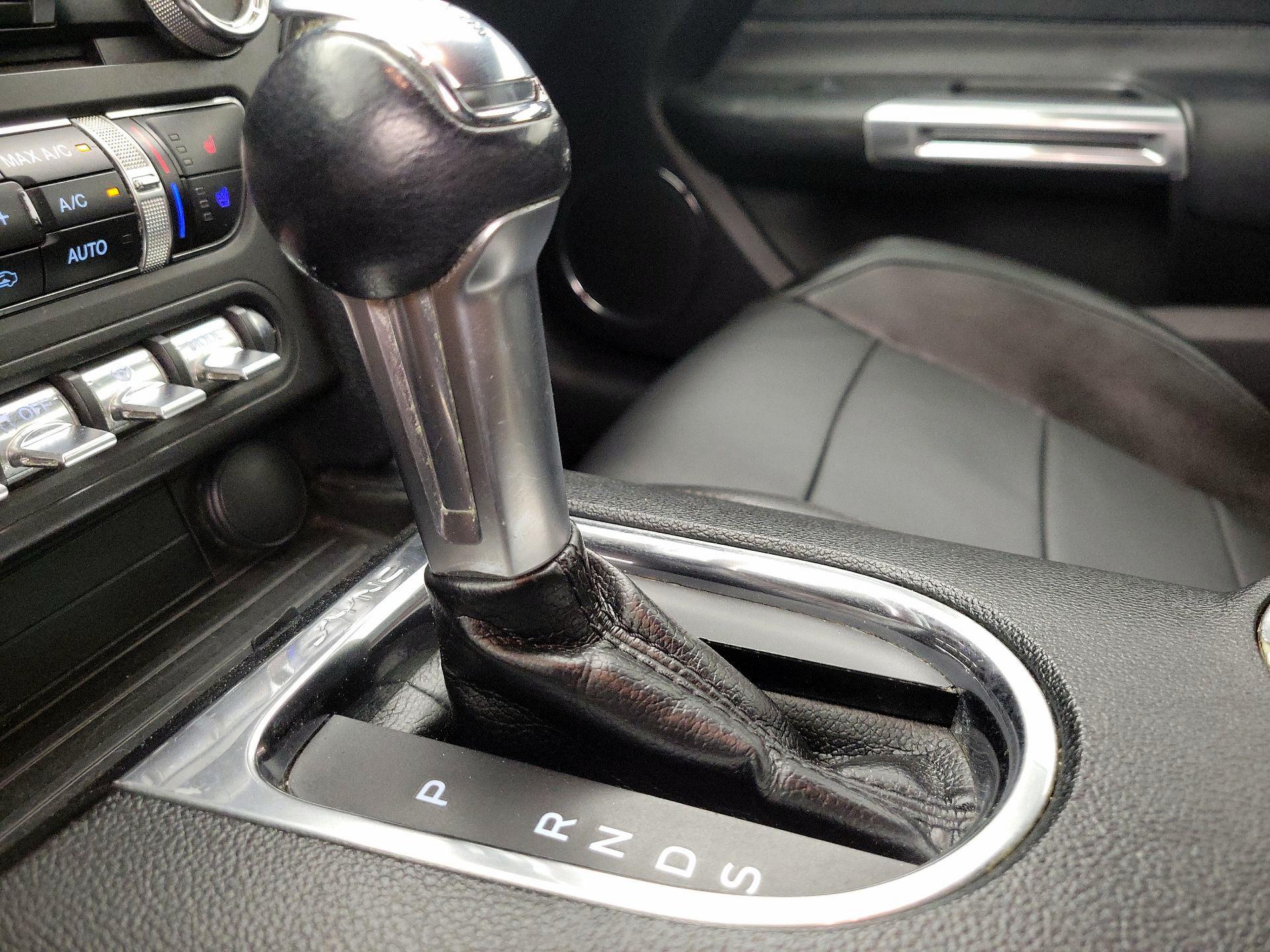 Thumbnail: 2018 Ford Mustang - 17