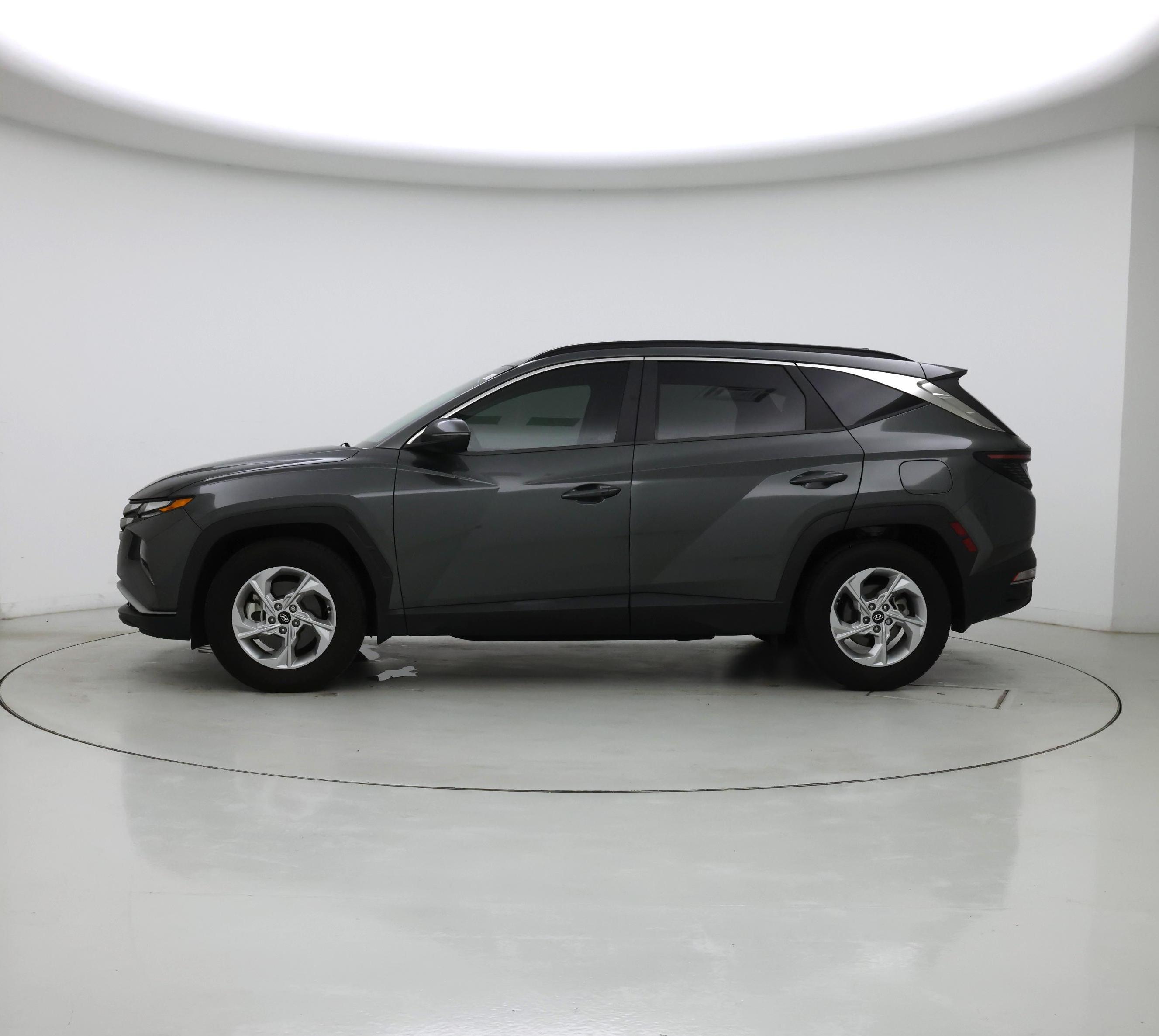 Thumbnail: 2022 Hyundai Tucson - 3