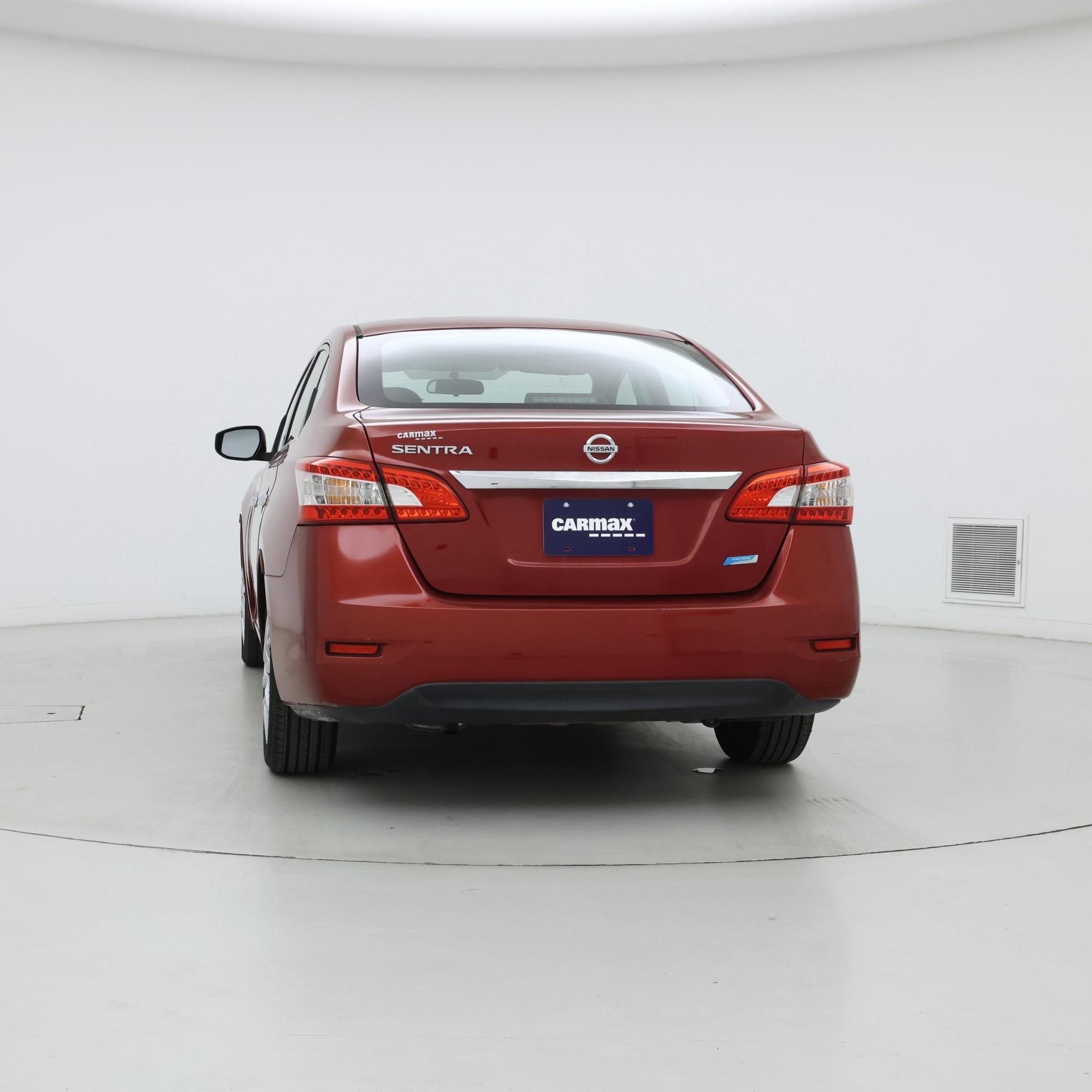 Thumbnail: 2014 Nissan Sentra - 6