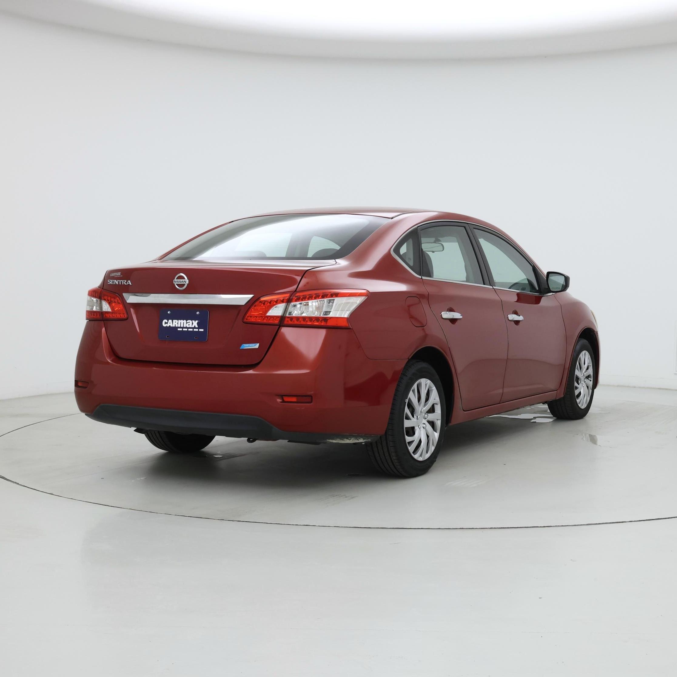 Thumbnail: 2014 Nissan Sentra - 8
