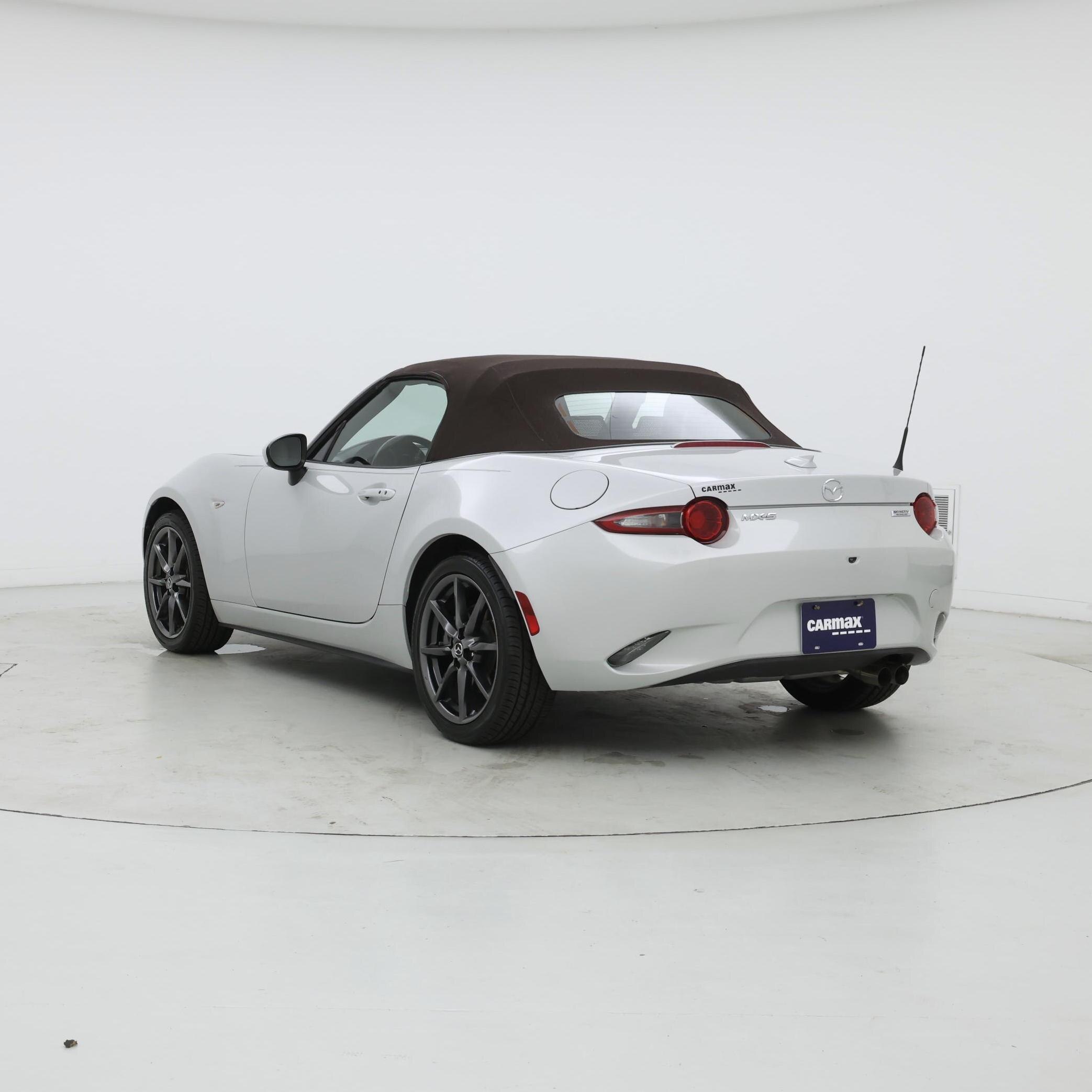 Thumbnail: 2019 Mazda MX-5 Miata - 2