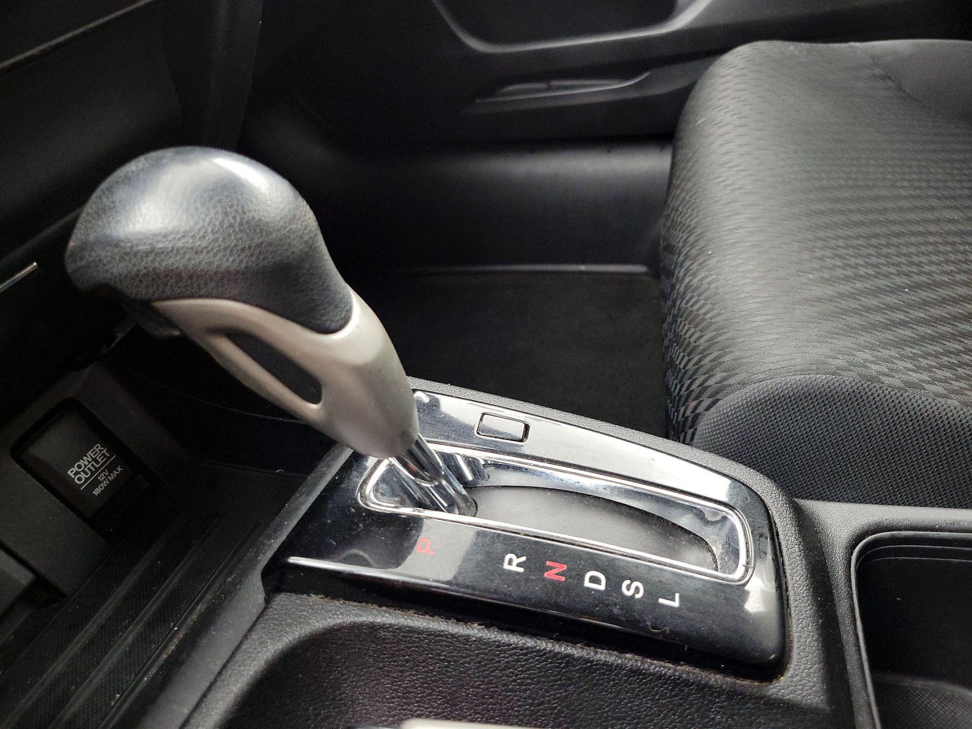 Thumbnail: 2014 Honda Civic - 17