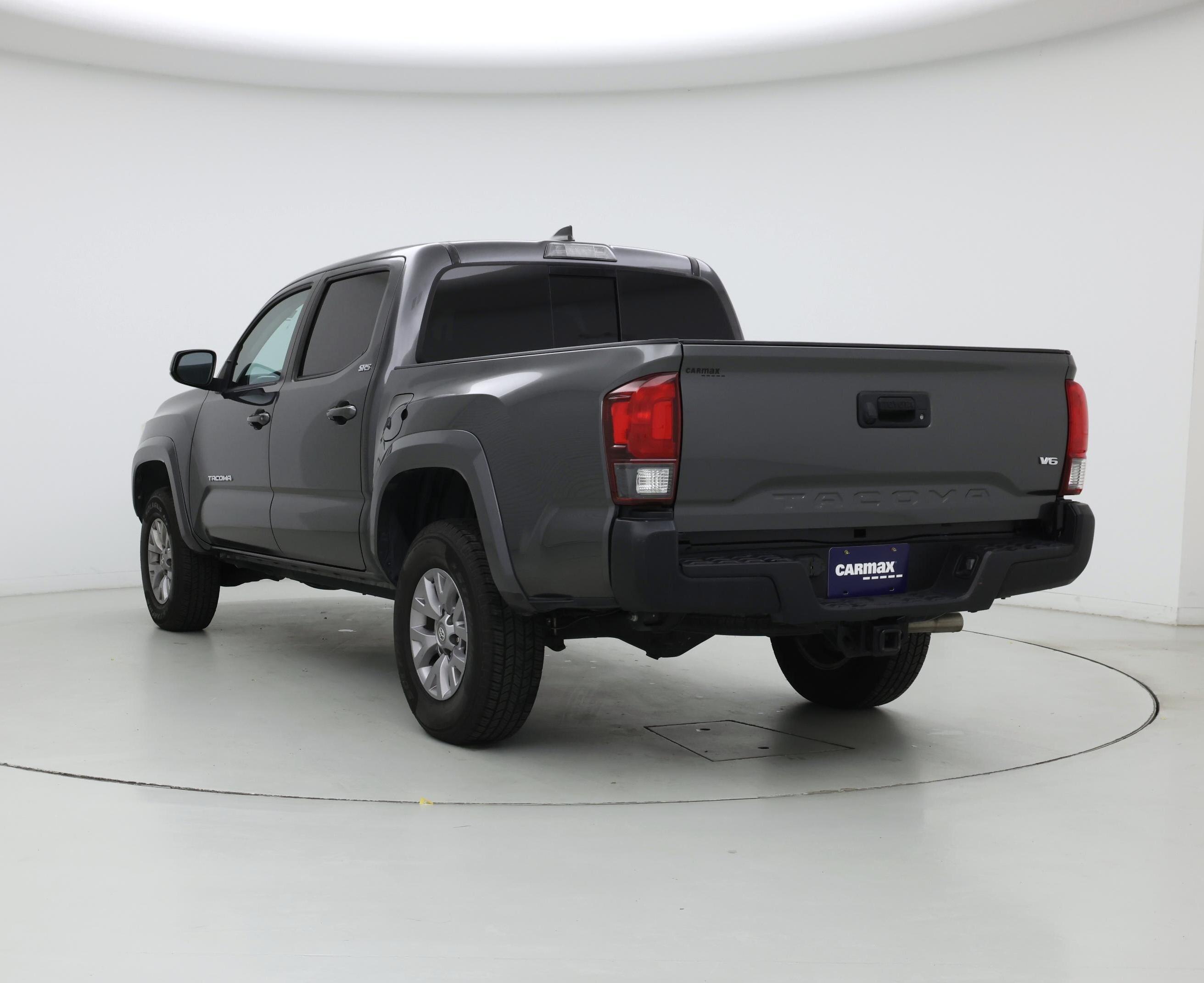 Thumbnail: 2018 Toyota Tacoma - 2