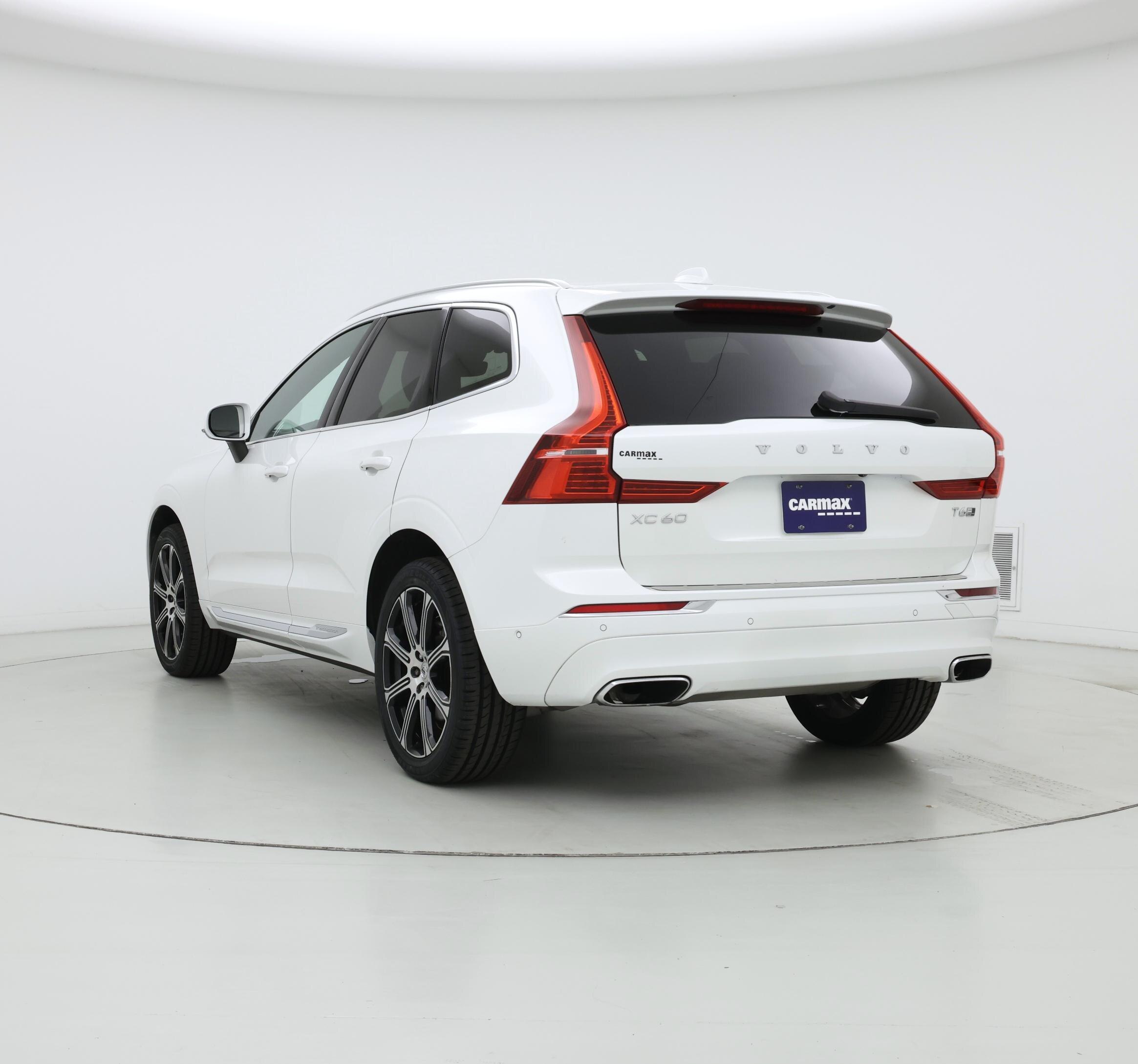 Thumbnail: 2019 Volvo XC60 - 2
