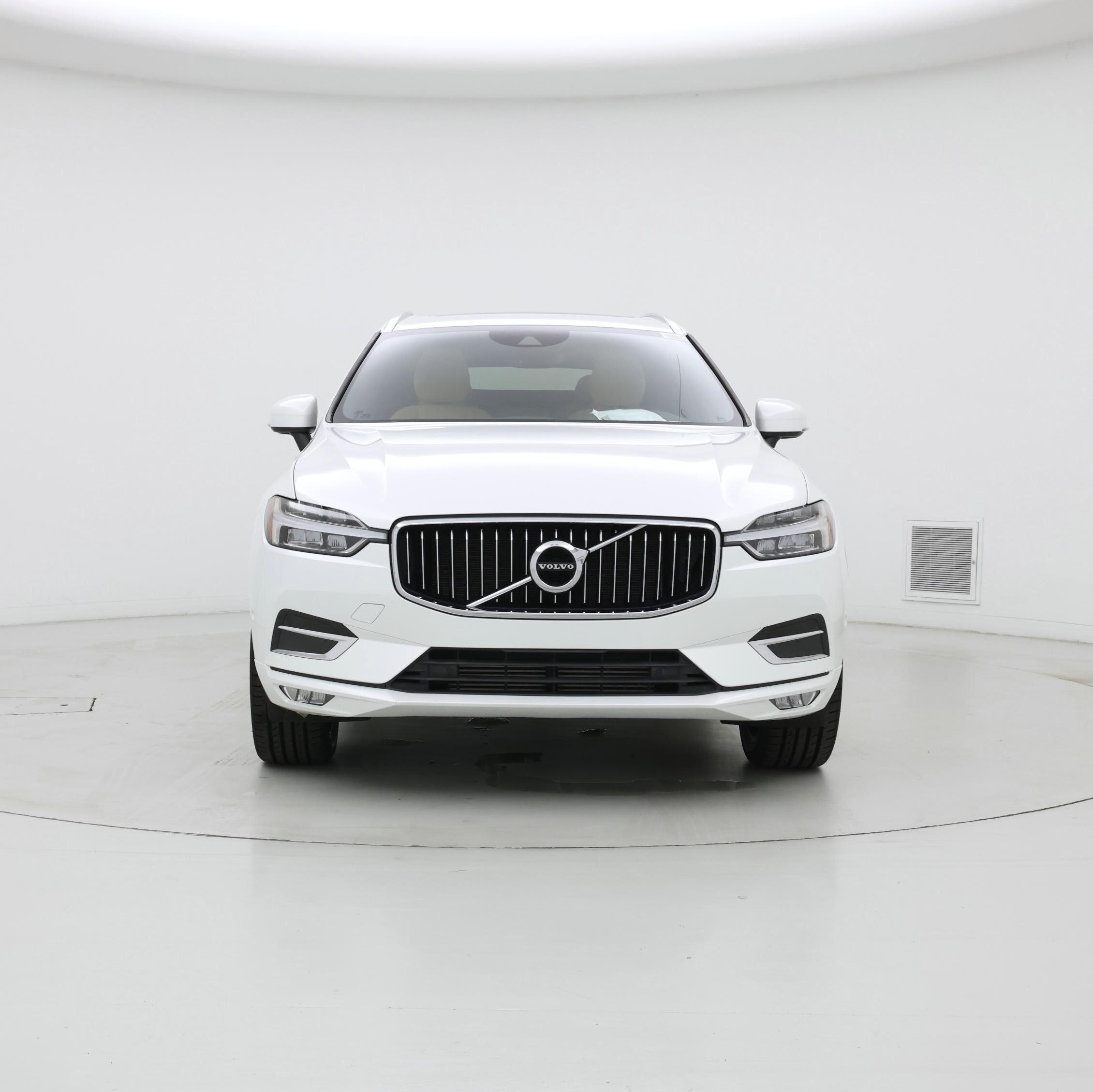 Thumbnail: 2019 Volvo XC60 - 5