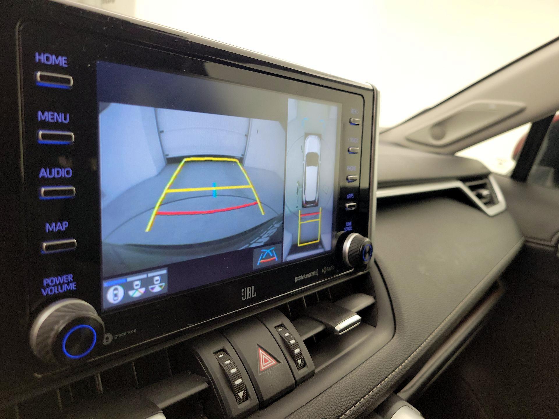 Thumbnail: 2021 Toyota RAV4 - 15