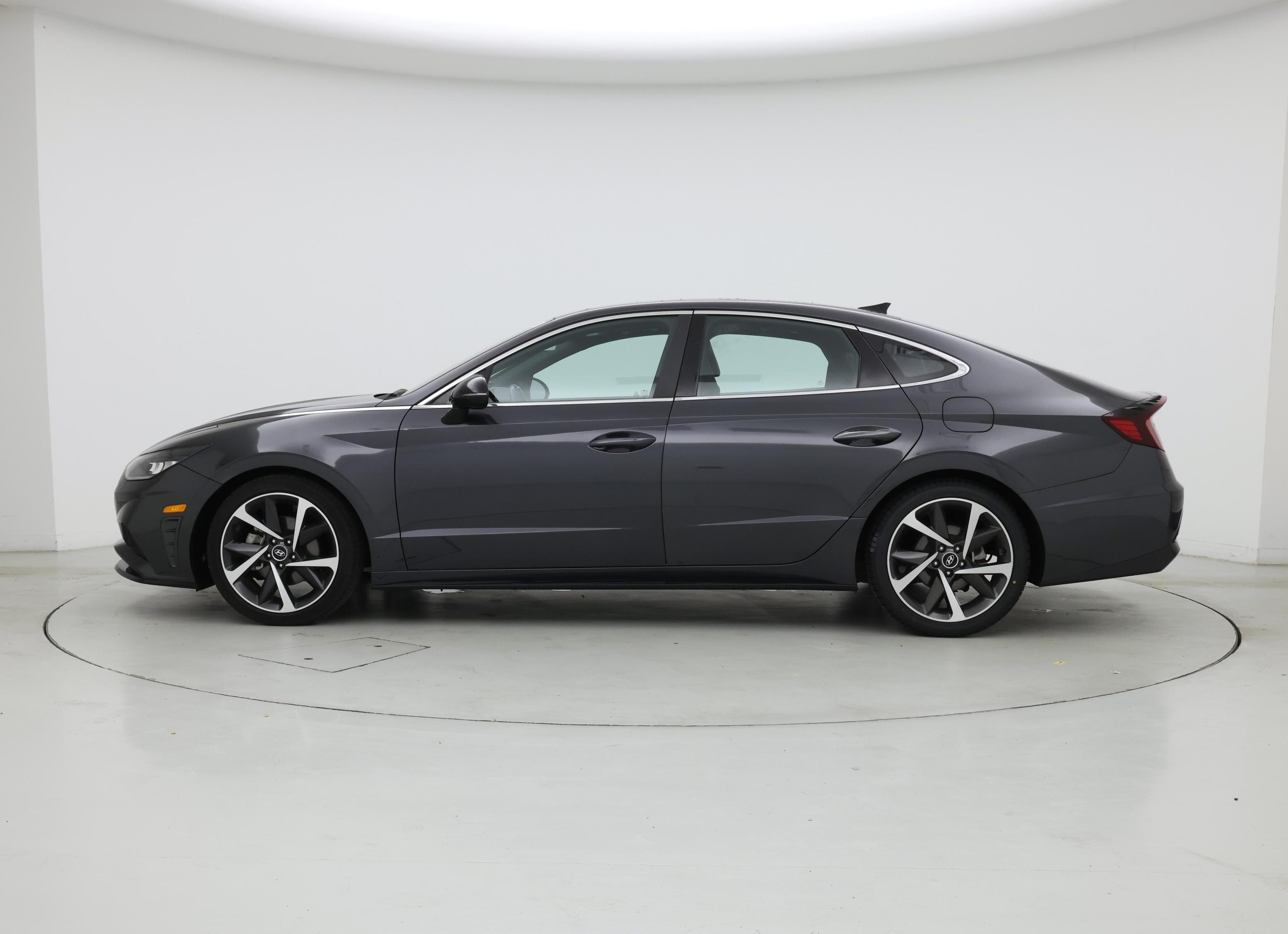 Thumbnail: 2022 Hyundai Sonata - 3