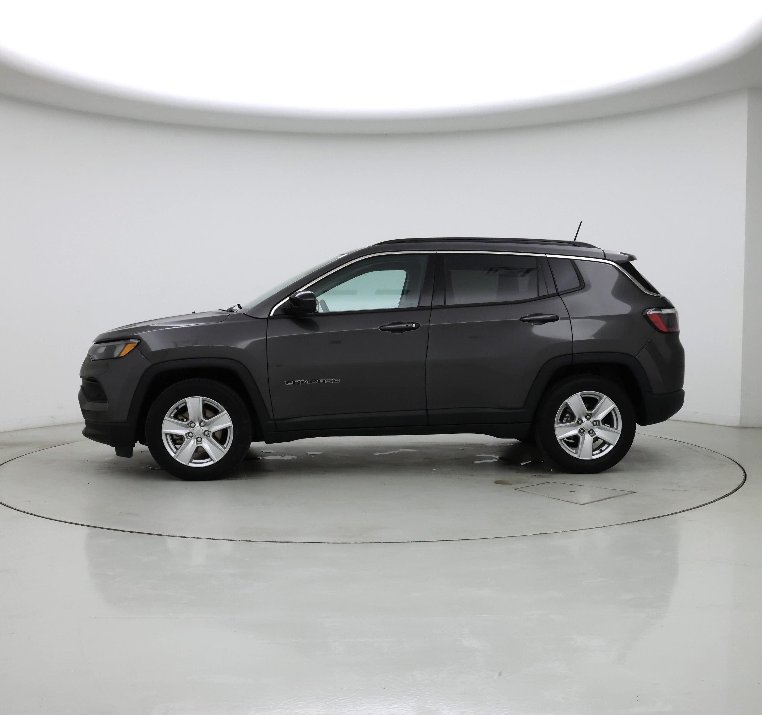 Thumbnail: 2022 Jeep Compass - 3