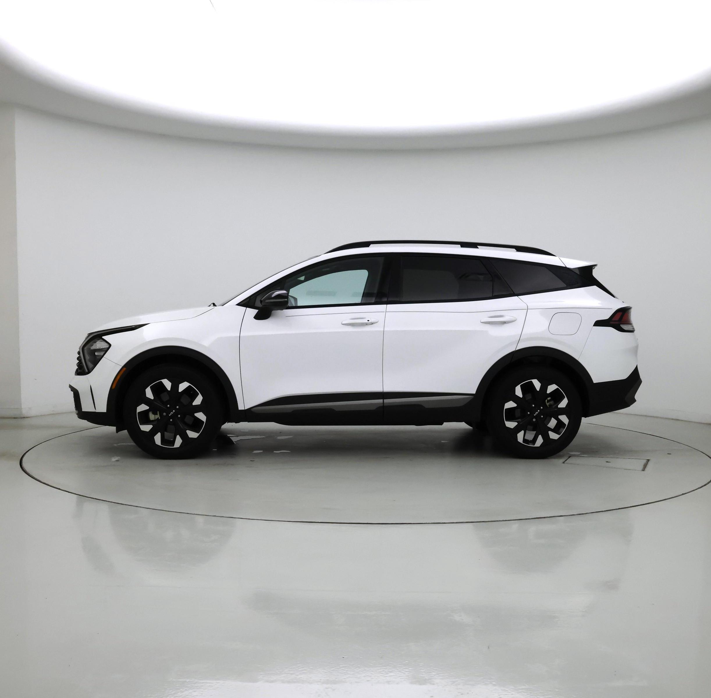 Thumbnail: 2023 Kia Sportage - 3