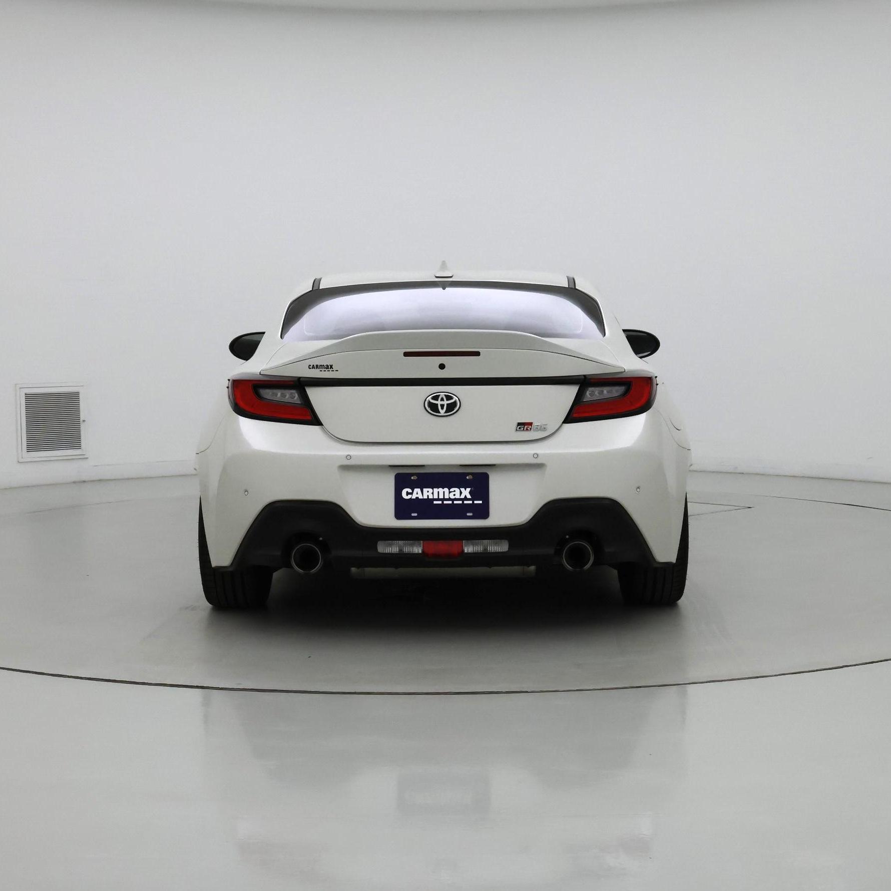Thumbnail: 2024 Toyota GR86 - 6