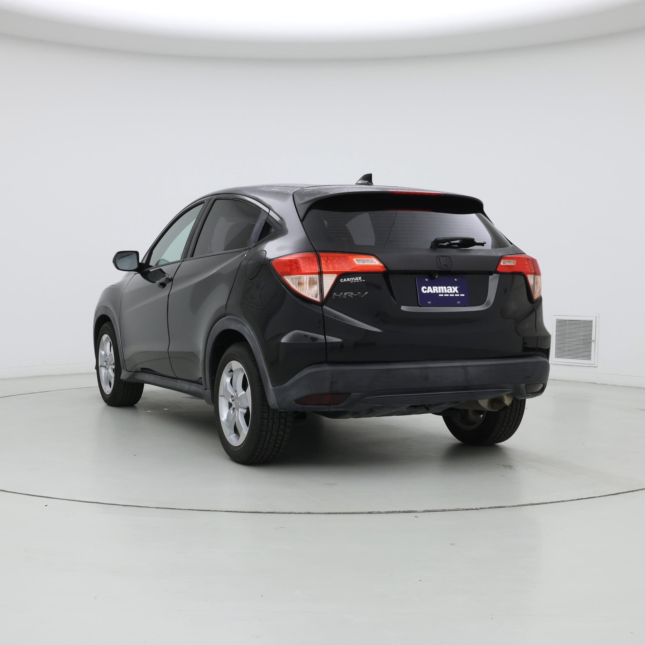 Thumbnail: 2016 Honda HR-V - 2