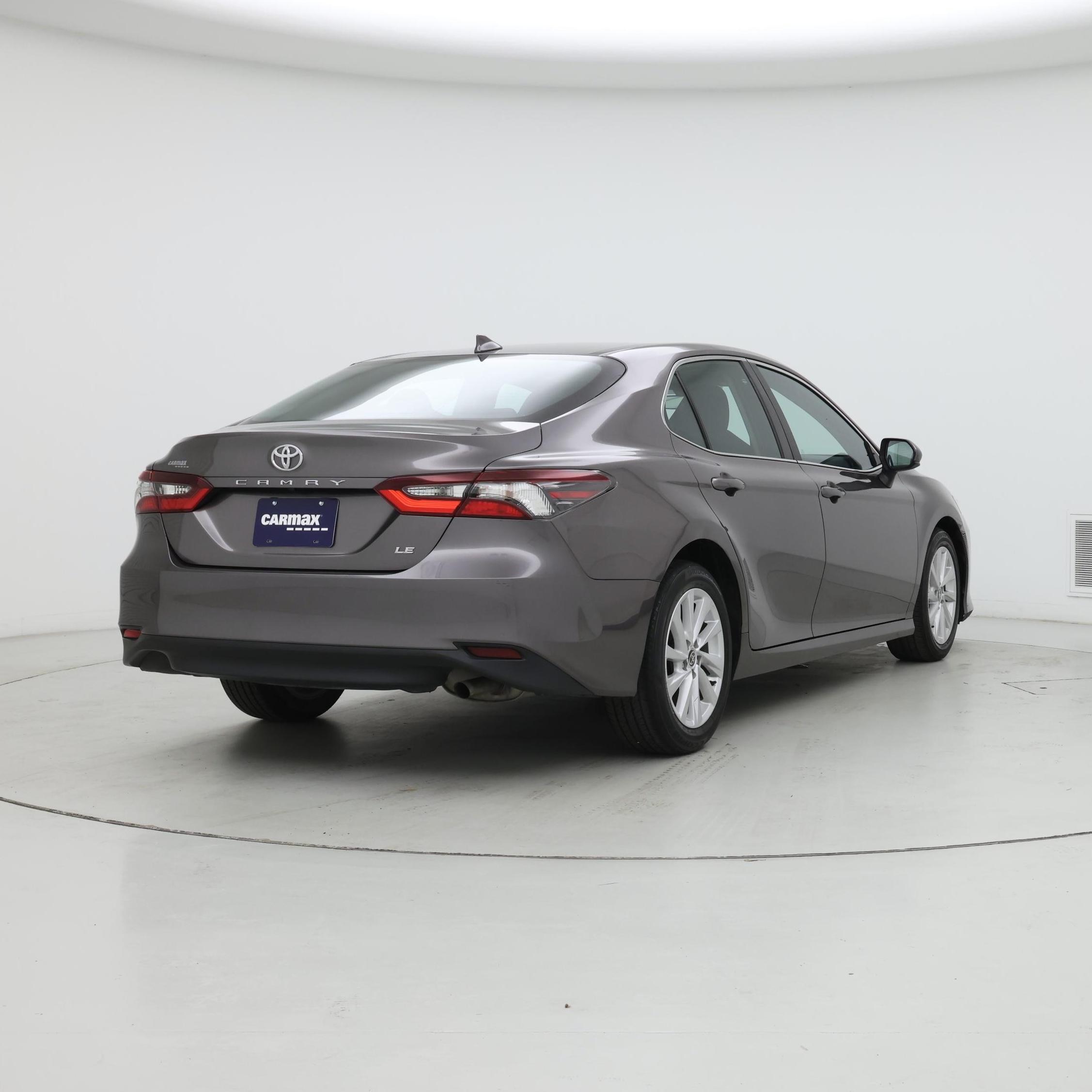 Thumbnail: 2022 Toyota Camry - 8