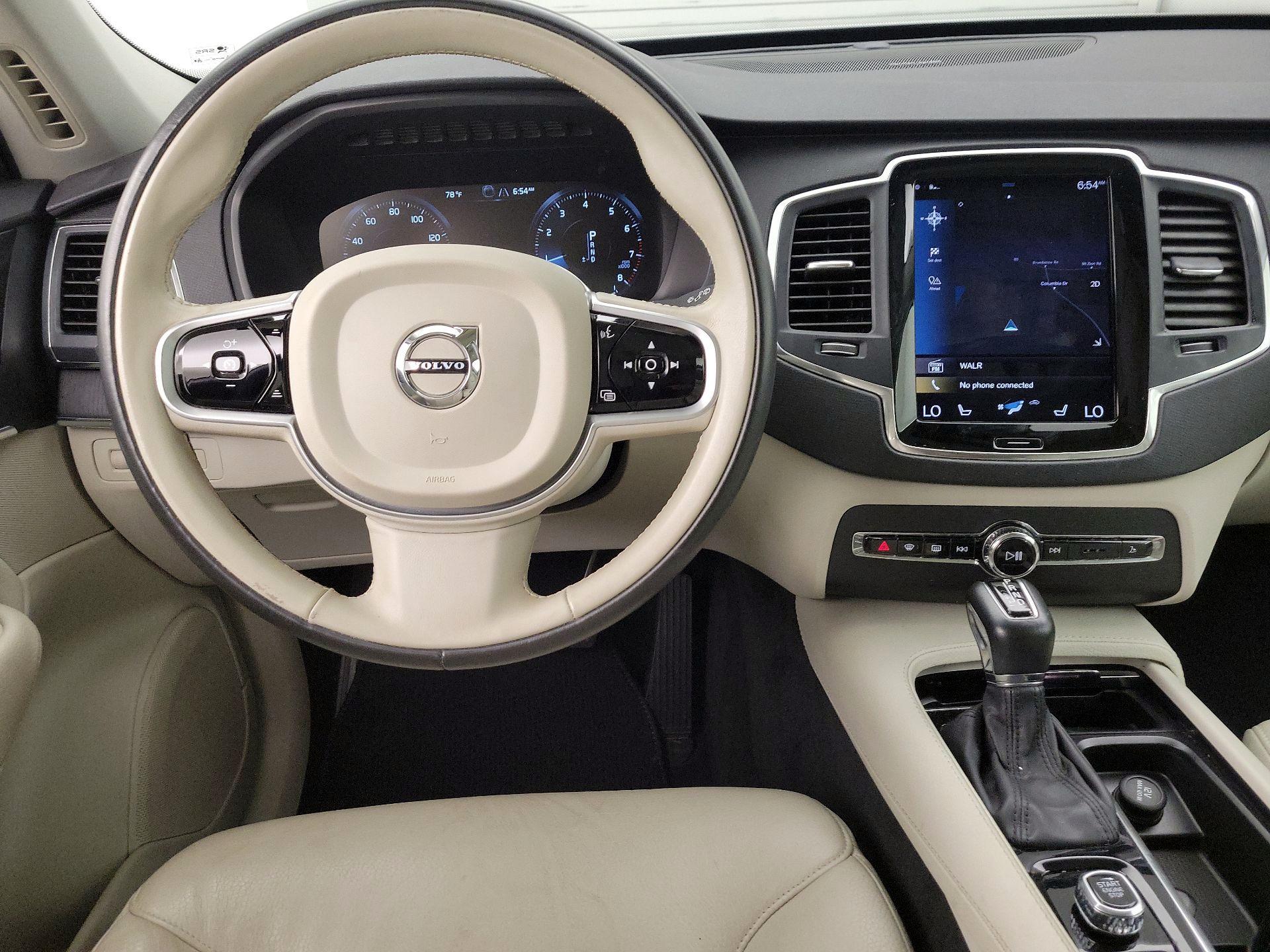 Thumbnail: 2020 Volvo XC90 - 10