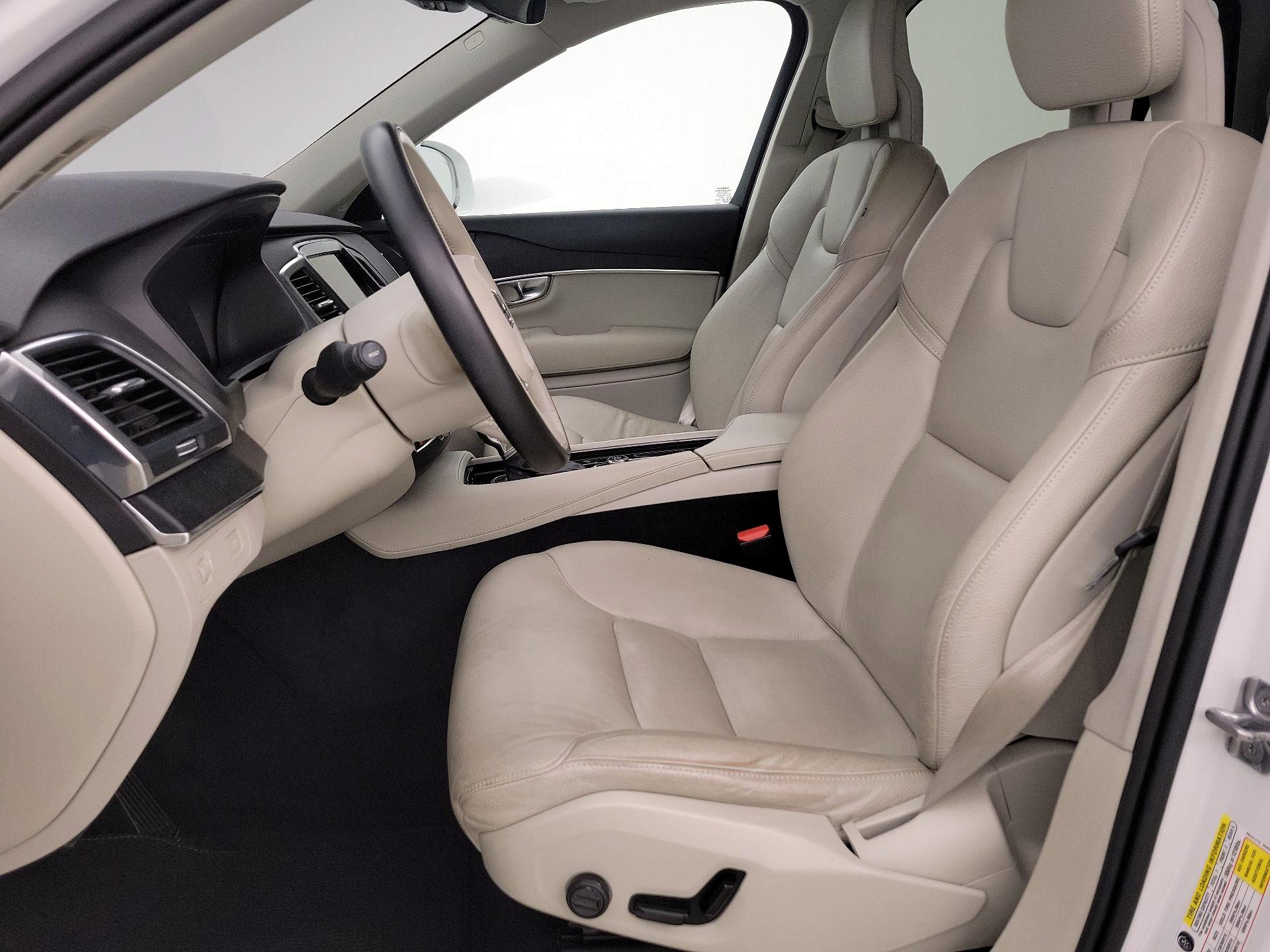 Thumbnail: 2020 Volvo XC90 - 11