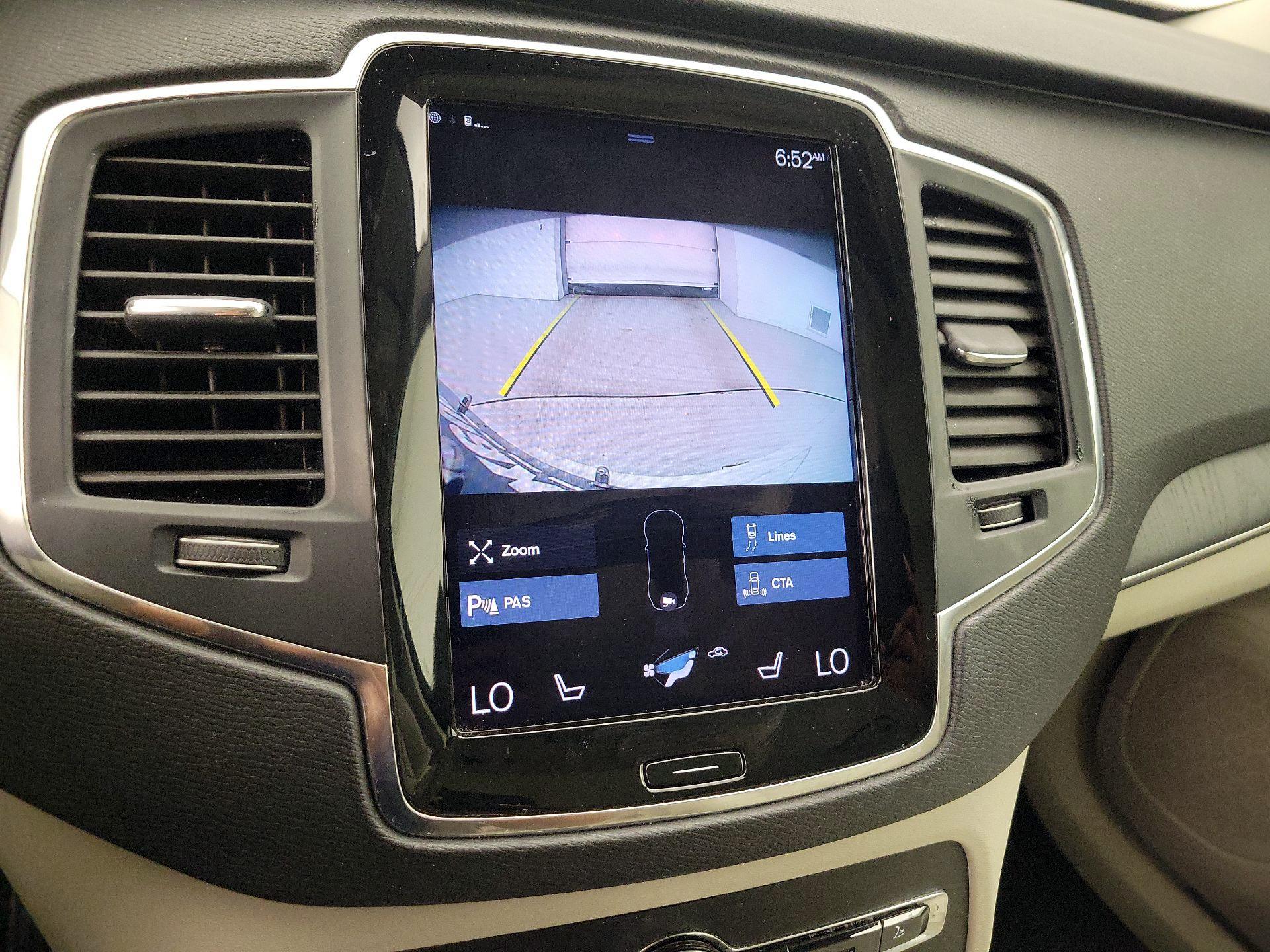 Thumbnail: 2020 Volvo XC90 - 15