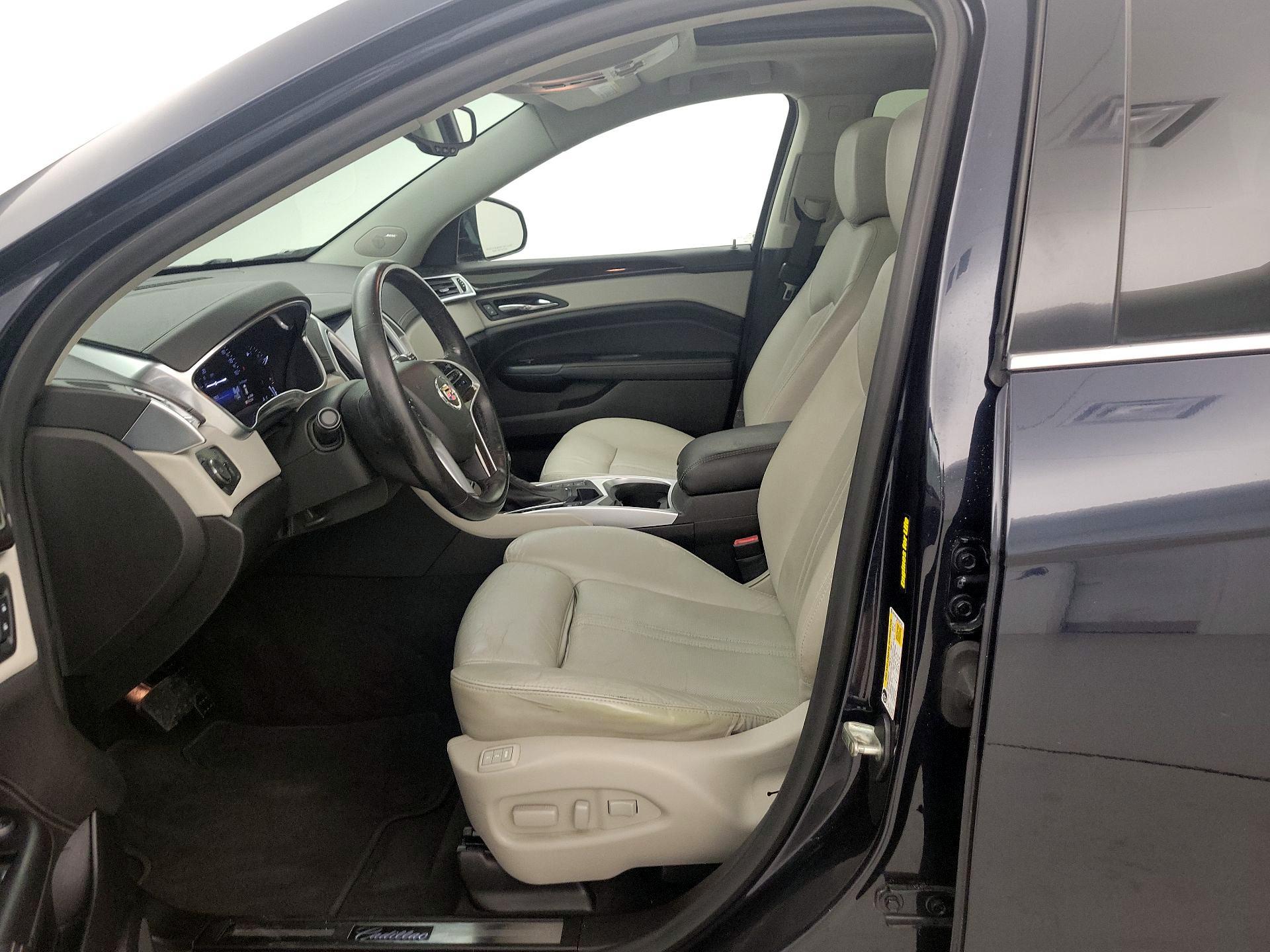 Thumbnail: 2015 Cadillac SRX - 11
