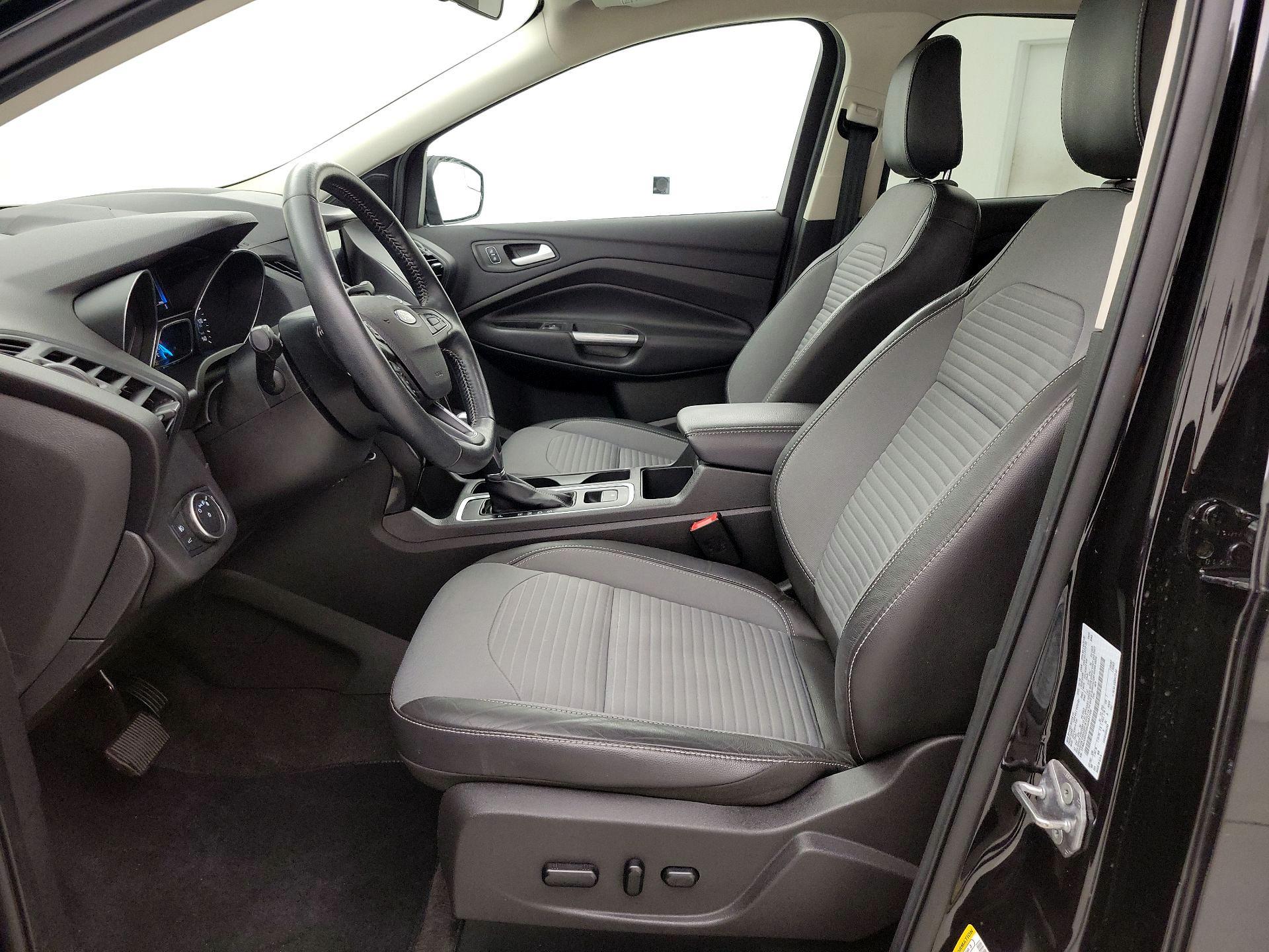 Thumbnail: 2019 Ford Escape - 11