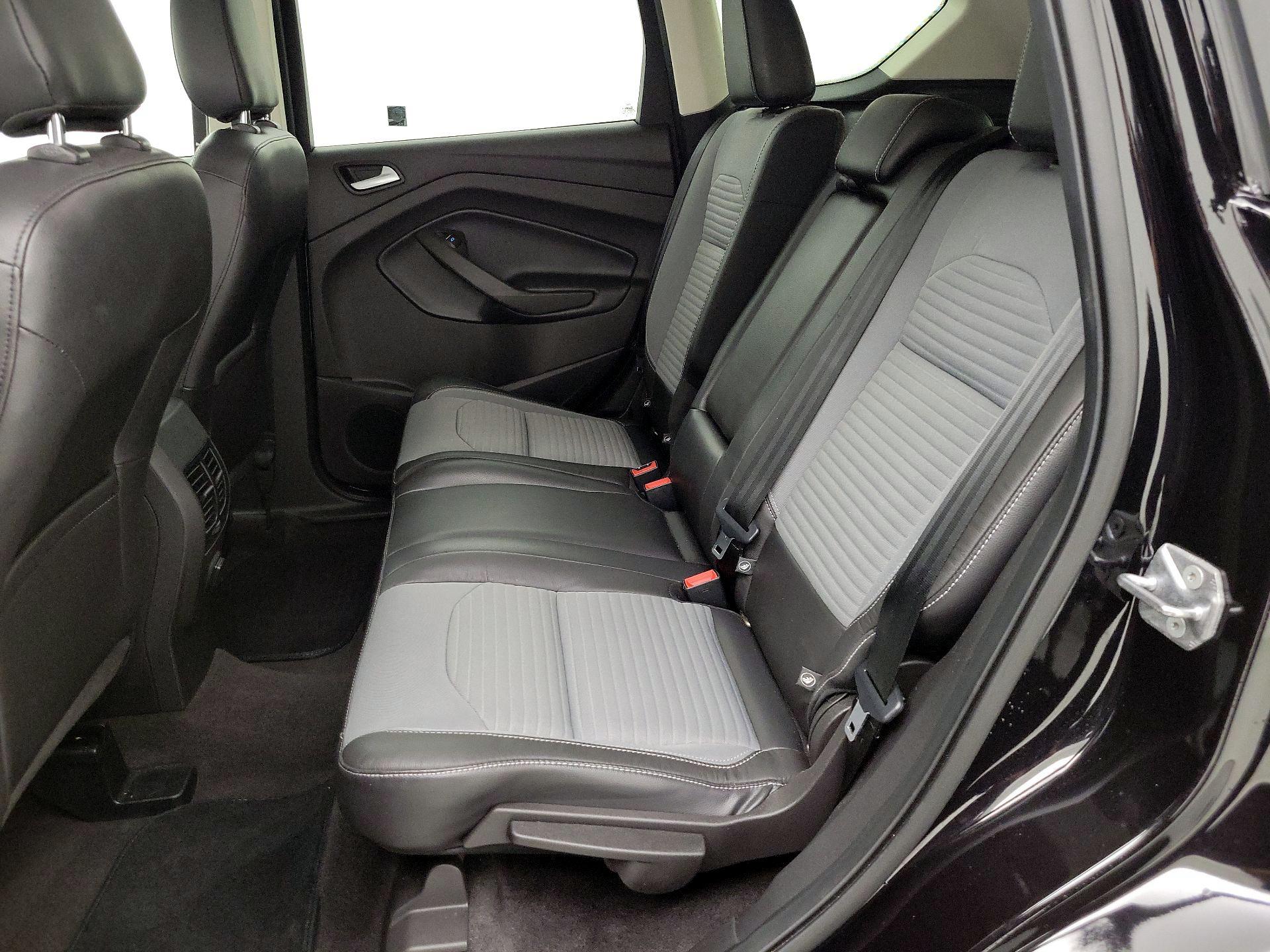 Thumbnail: 2019 Ford Escape - 19