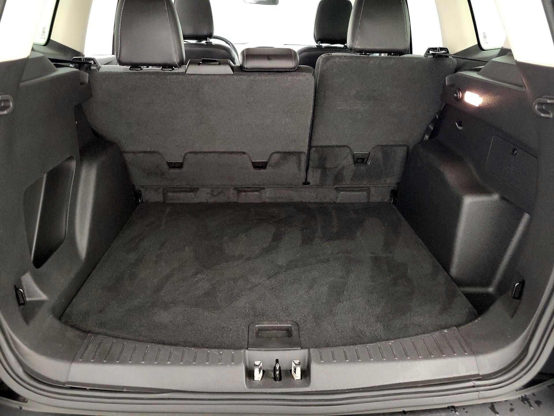 Thumbnail: 2019 Ford Escape - 20