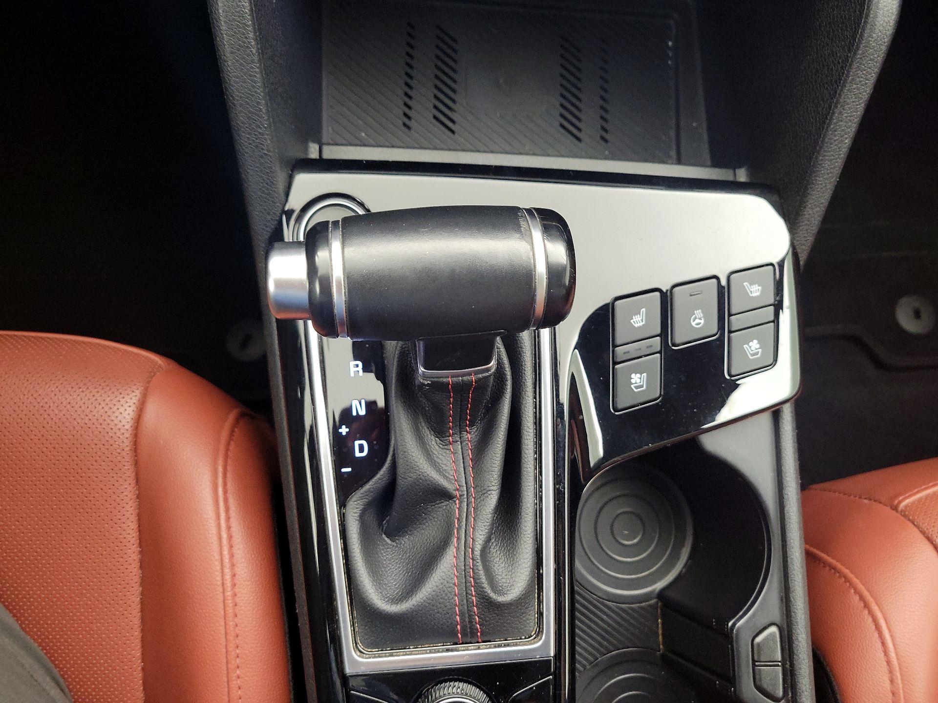 Thumbnail: 2023 Kia Sportage - 18