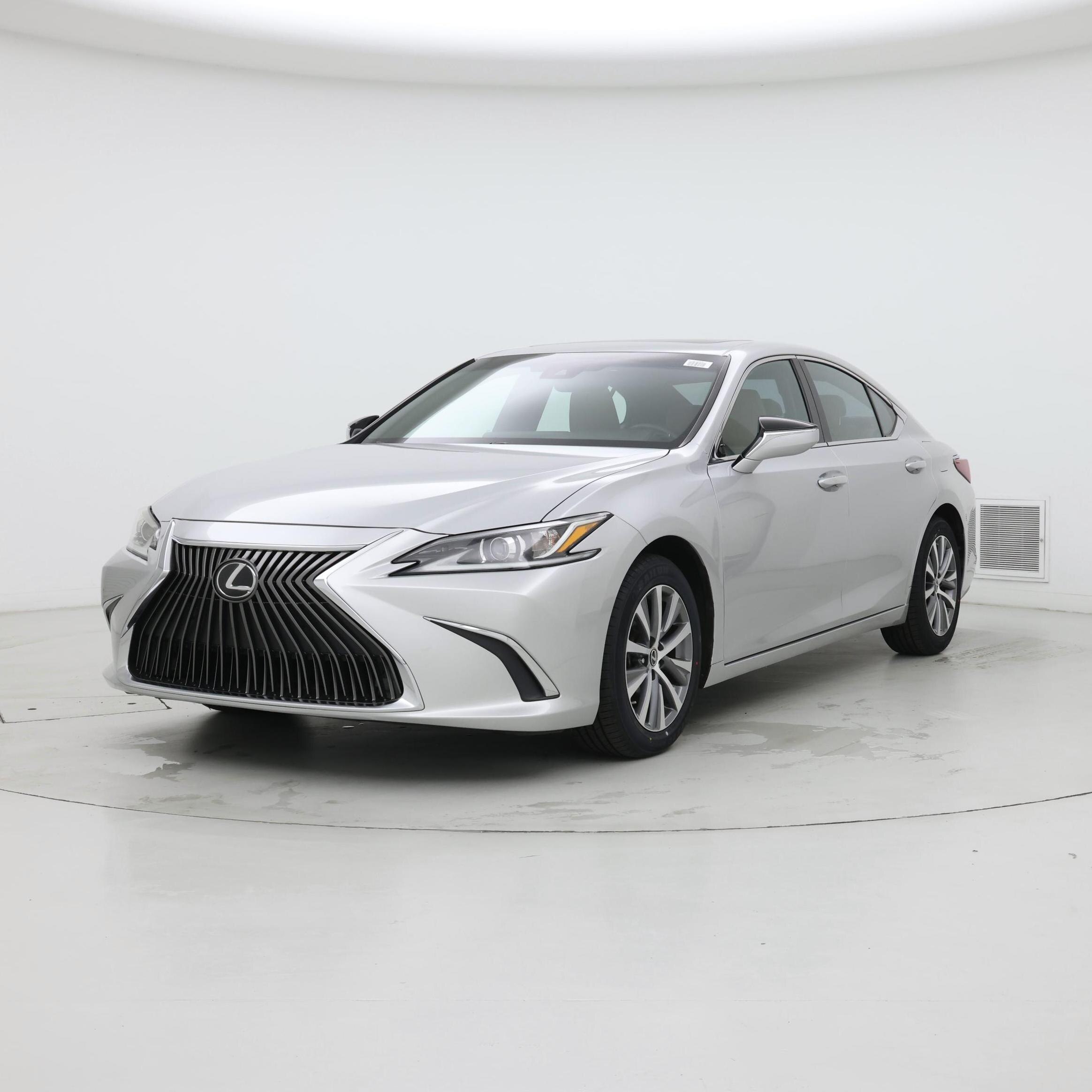 Thumbnail: 2019 Lexus ES - 4