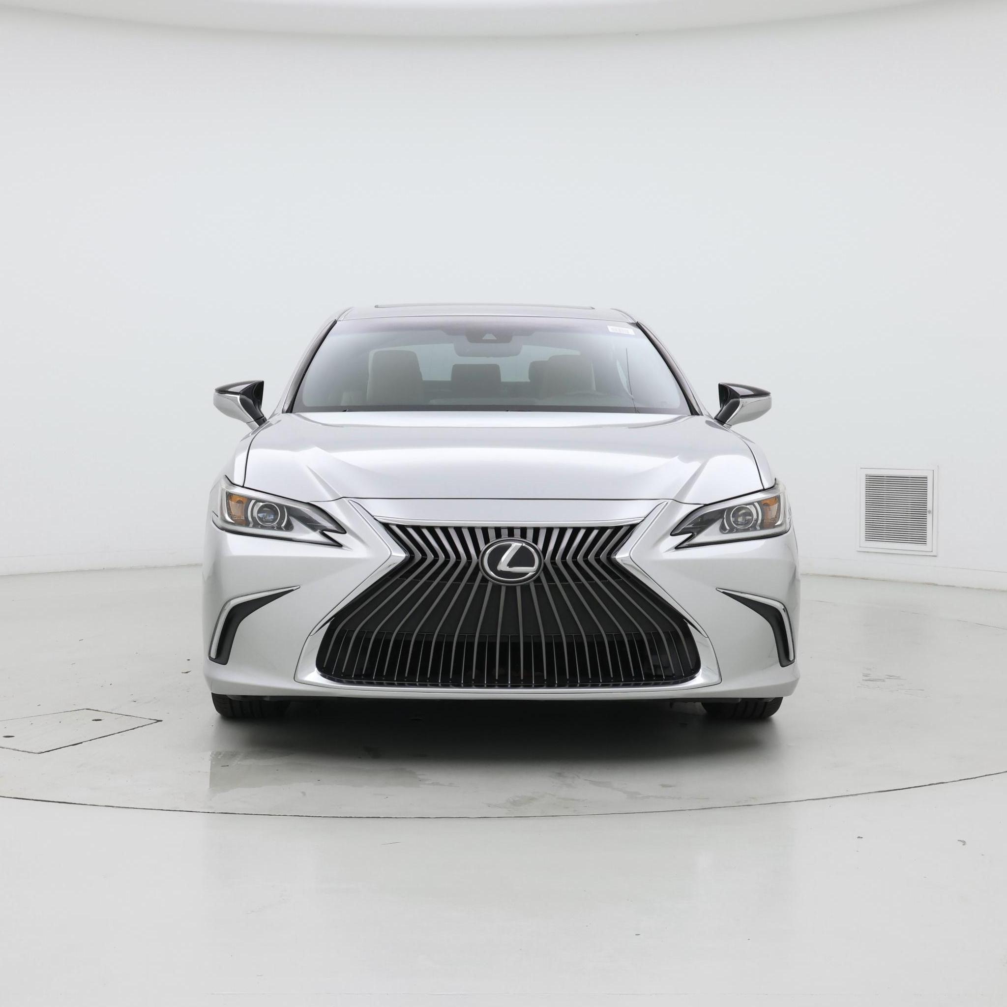 Thumbnail: 2019 Lexus ES - 5