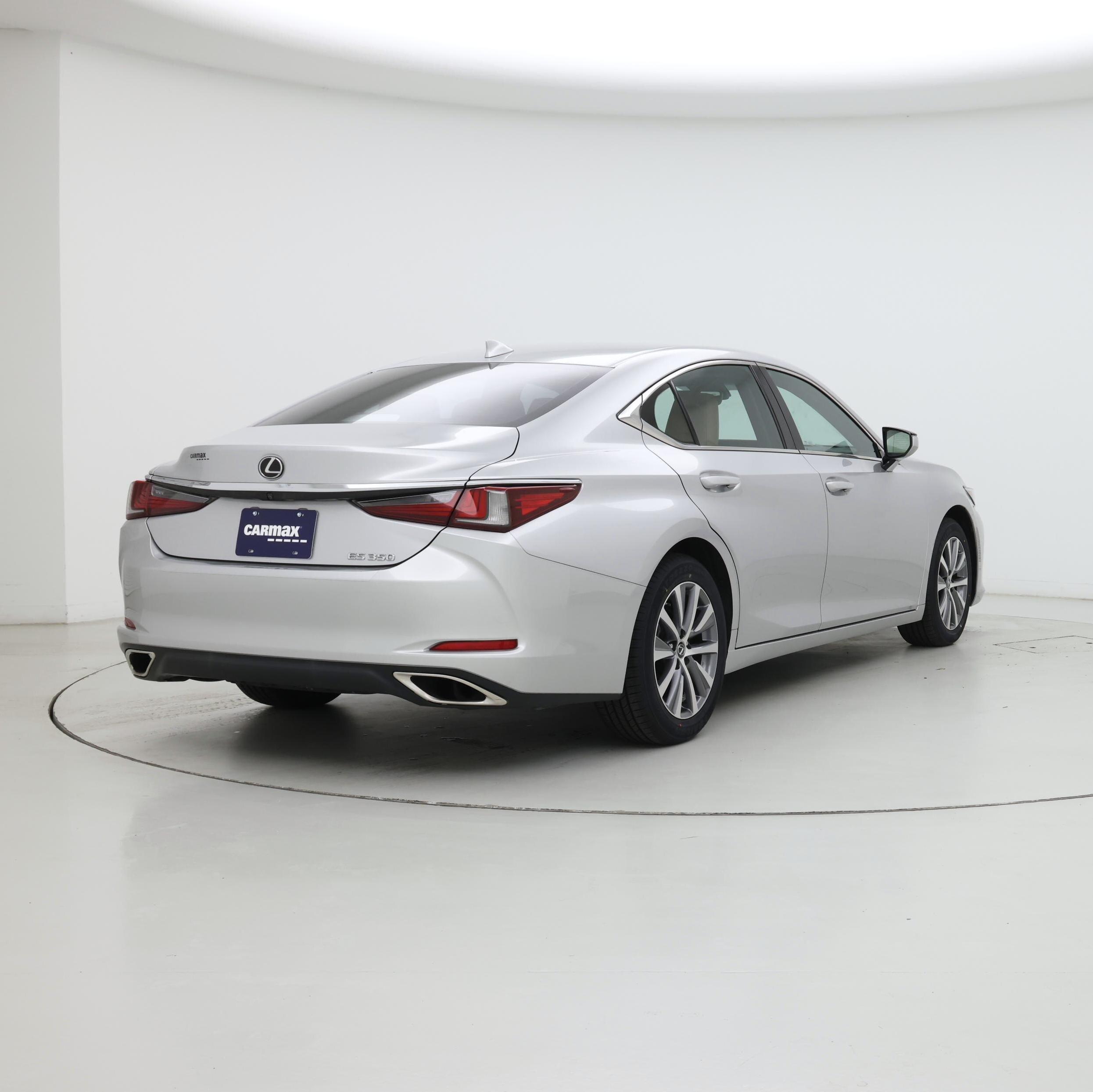 Thumbnail: 2019 Lexus ES - 8