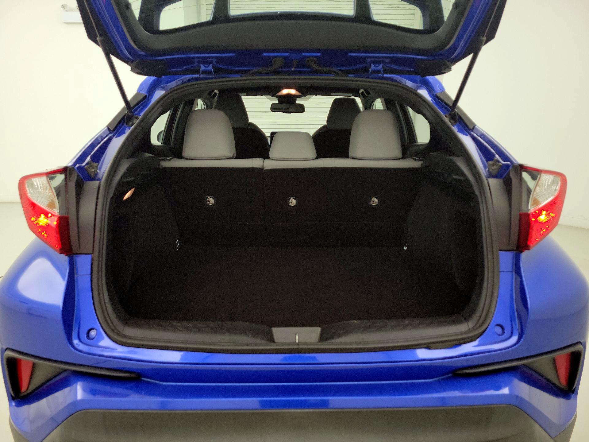 Thumbnail: 2019 Toyota C-HR - 20