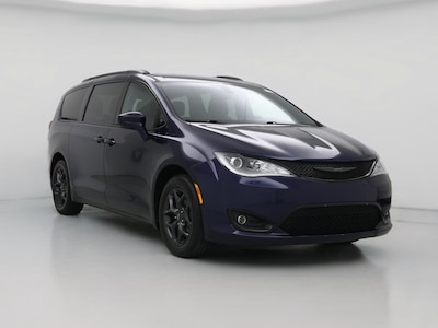 Blue 2019 Chrysler Pacifica Touring L