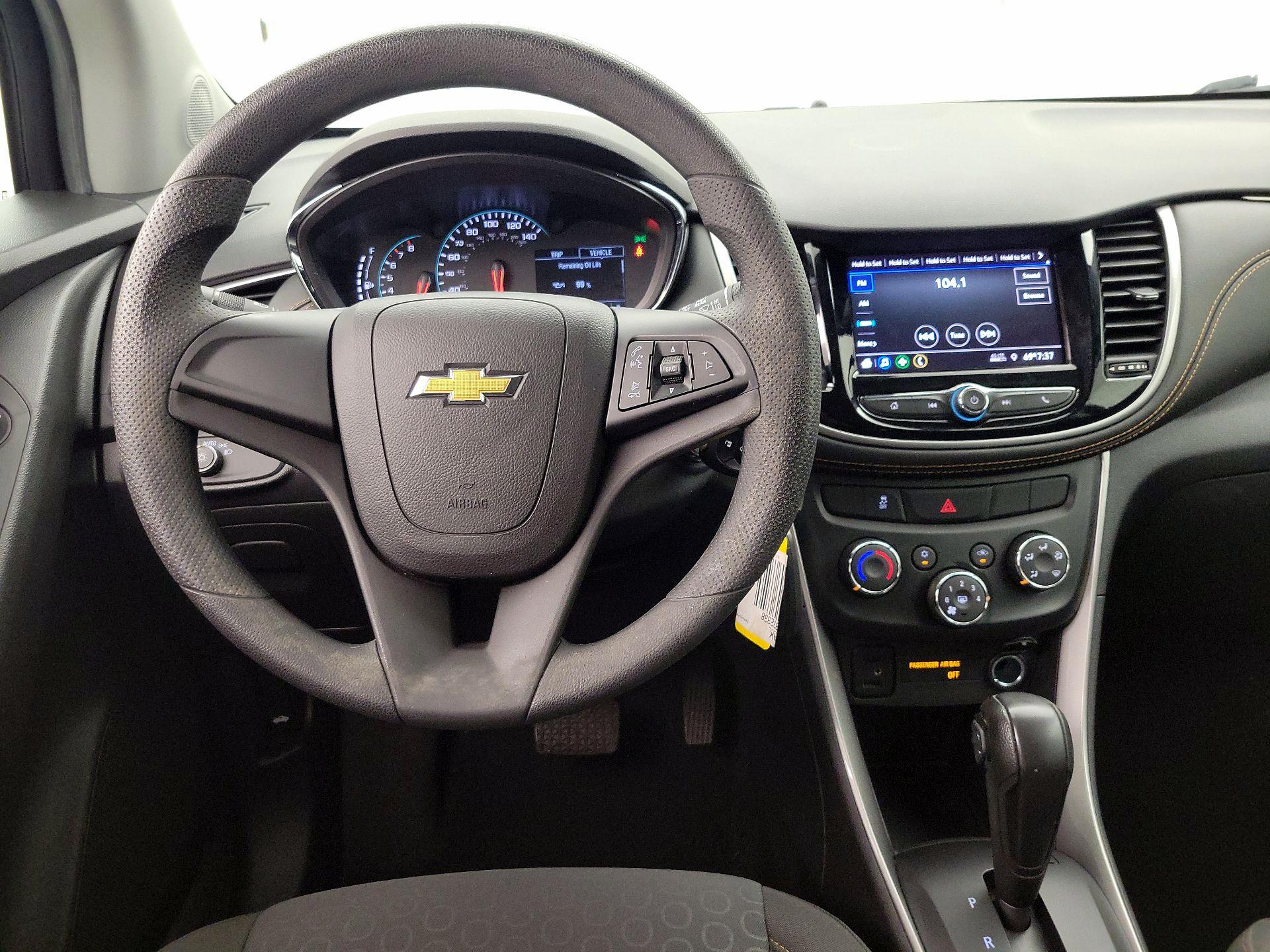 Thumbnail: 2021 Chevrolet Trax - 10