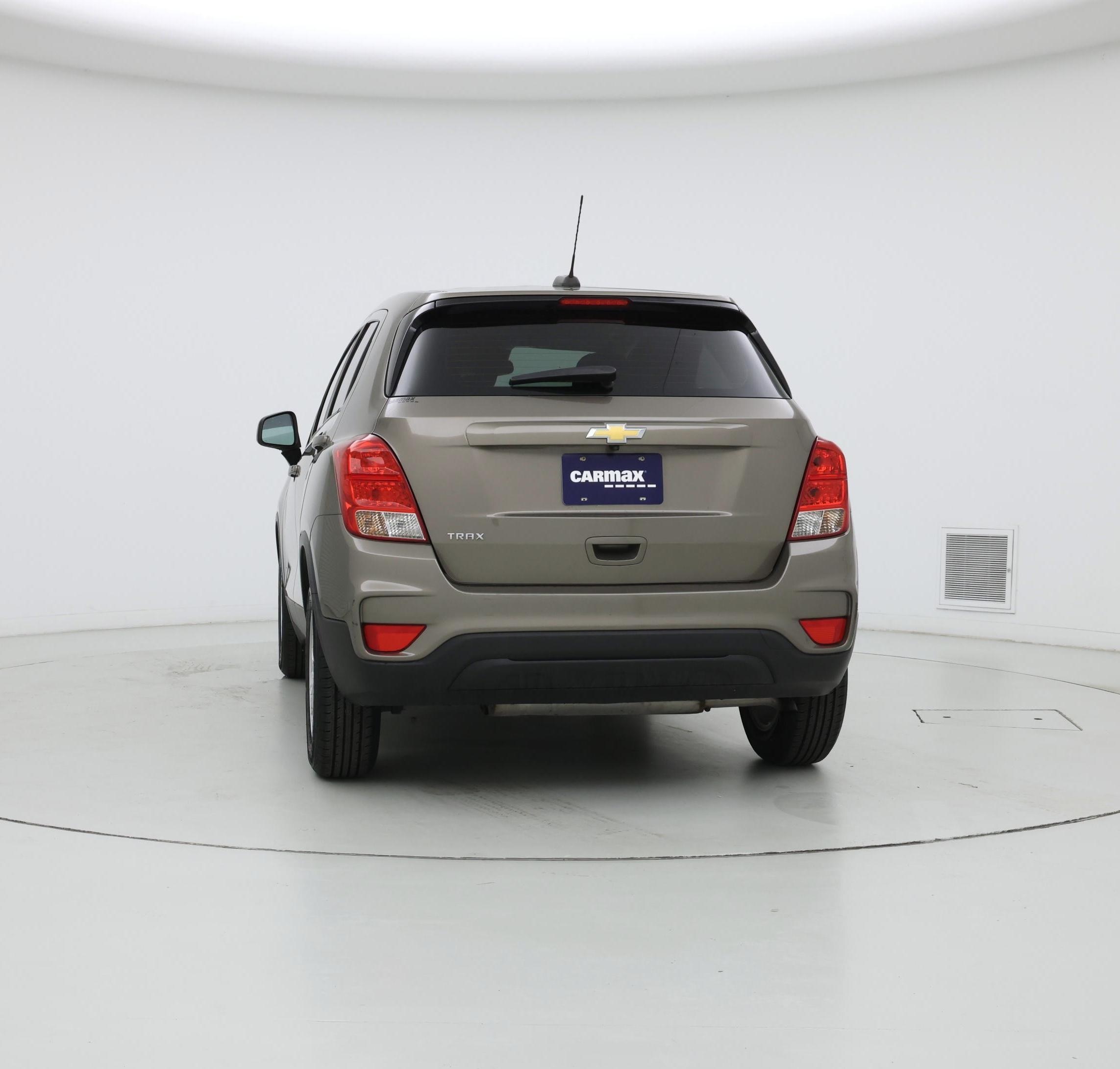 Thumbnail: 2021 Chevrolet Trax - 6