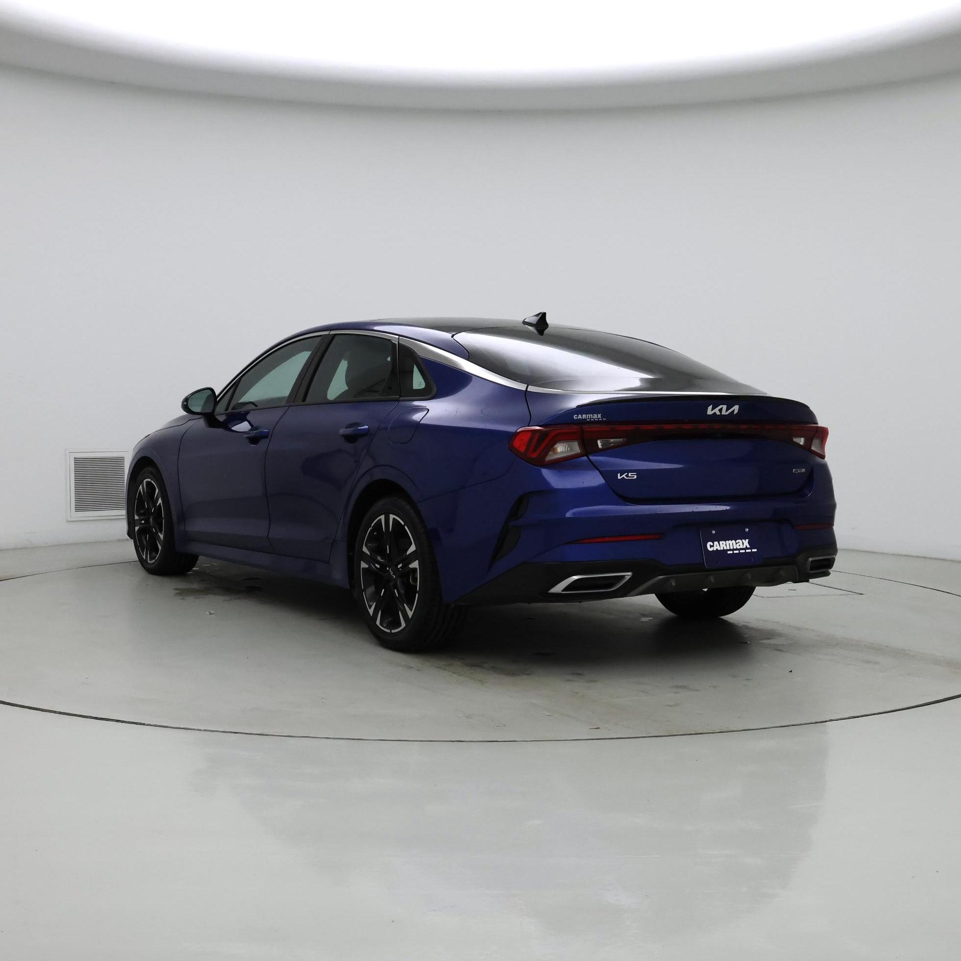 Thumbnail: 2023 Kia K5 - 2
