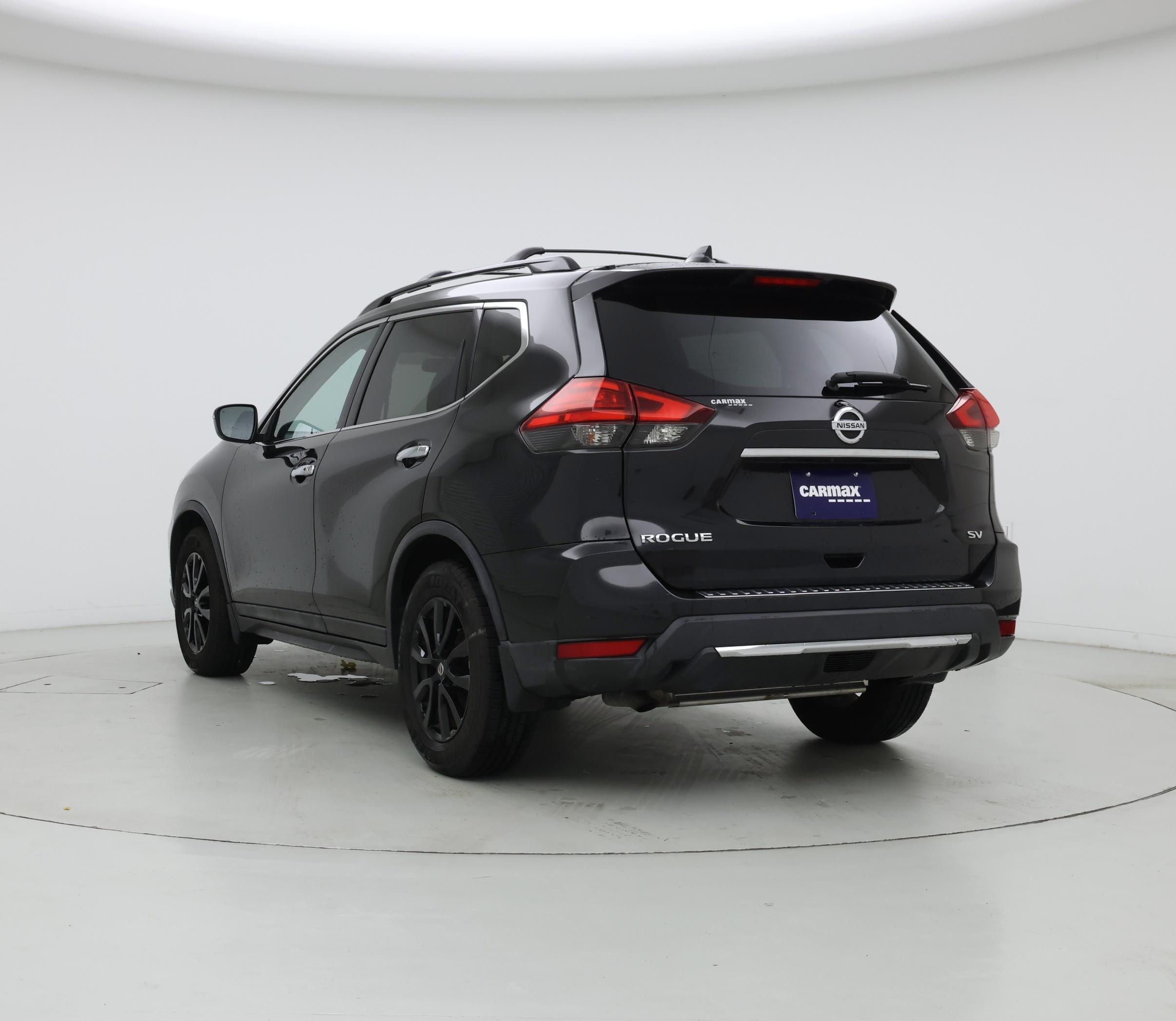 Thumbnail: 2017 Nissan Rogue - 2