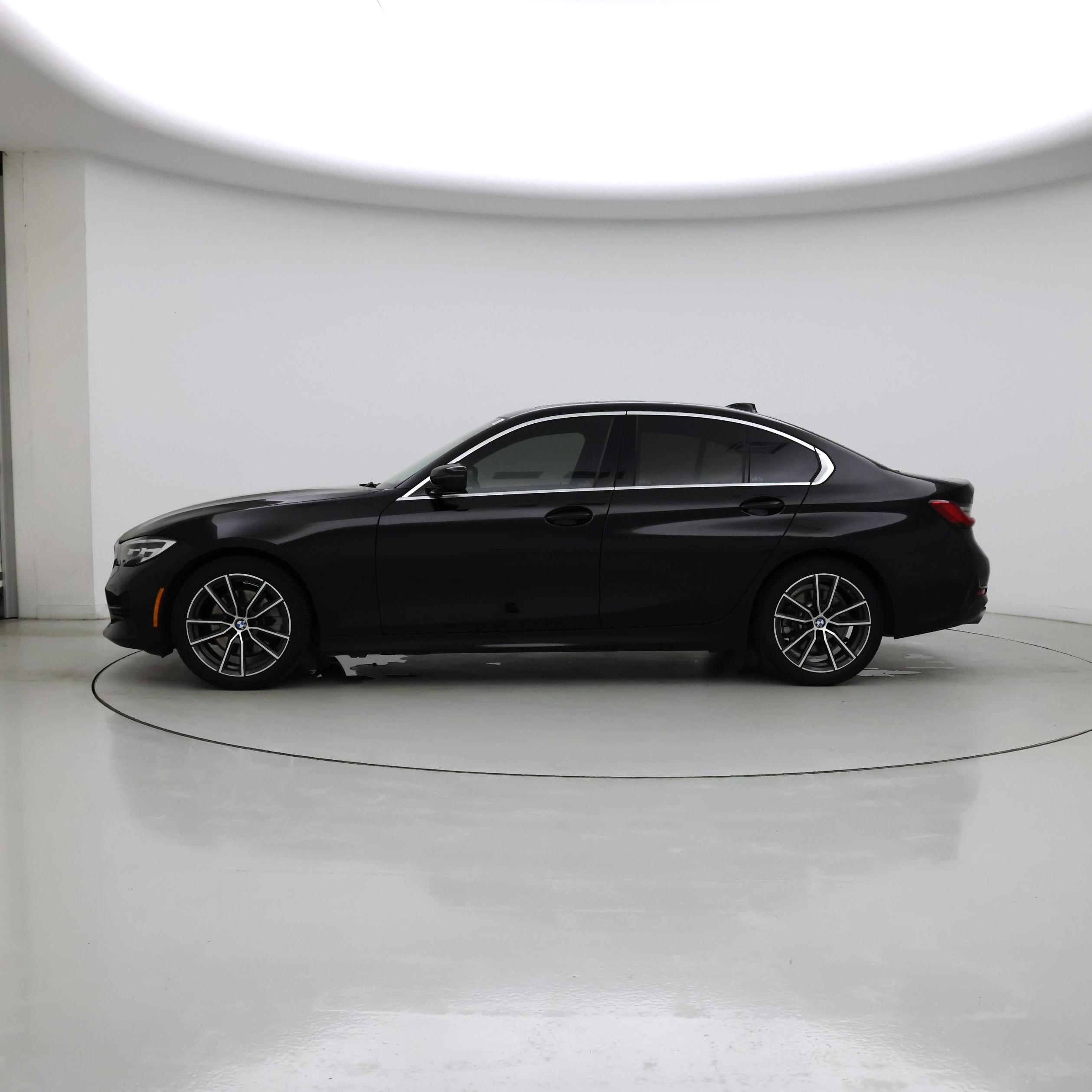 Thumbnail: 2019 BMW 3 Series - 3