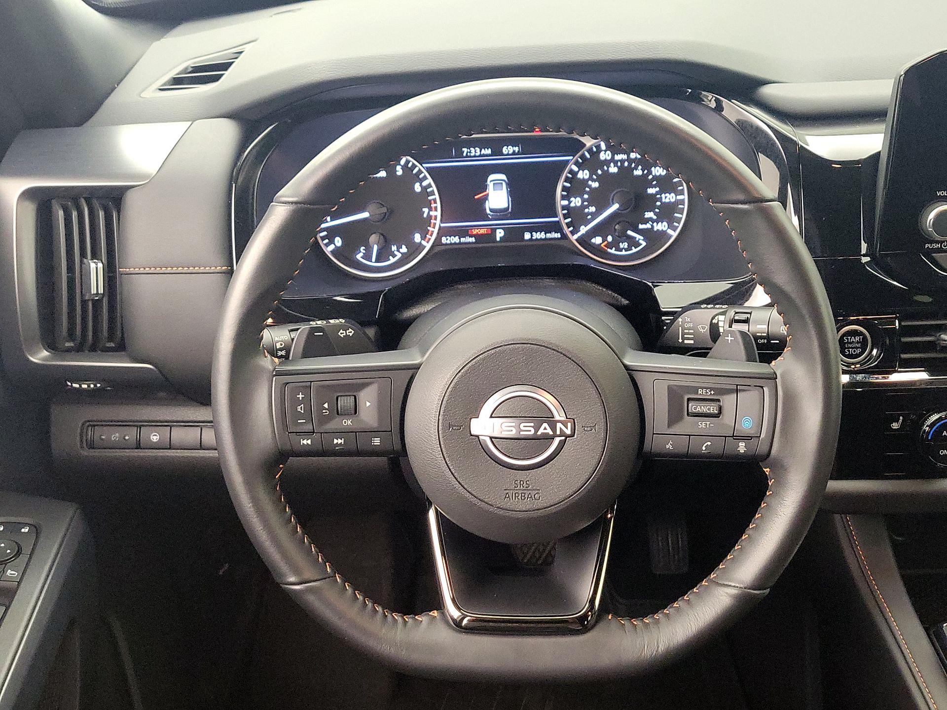 Thumbnail: 2024 Nissan Pathfinder - 10
