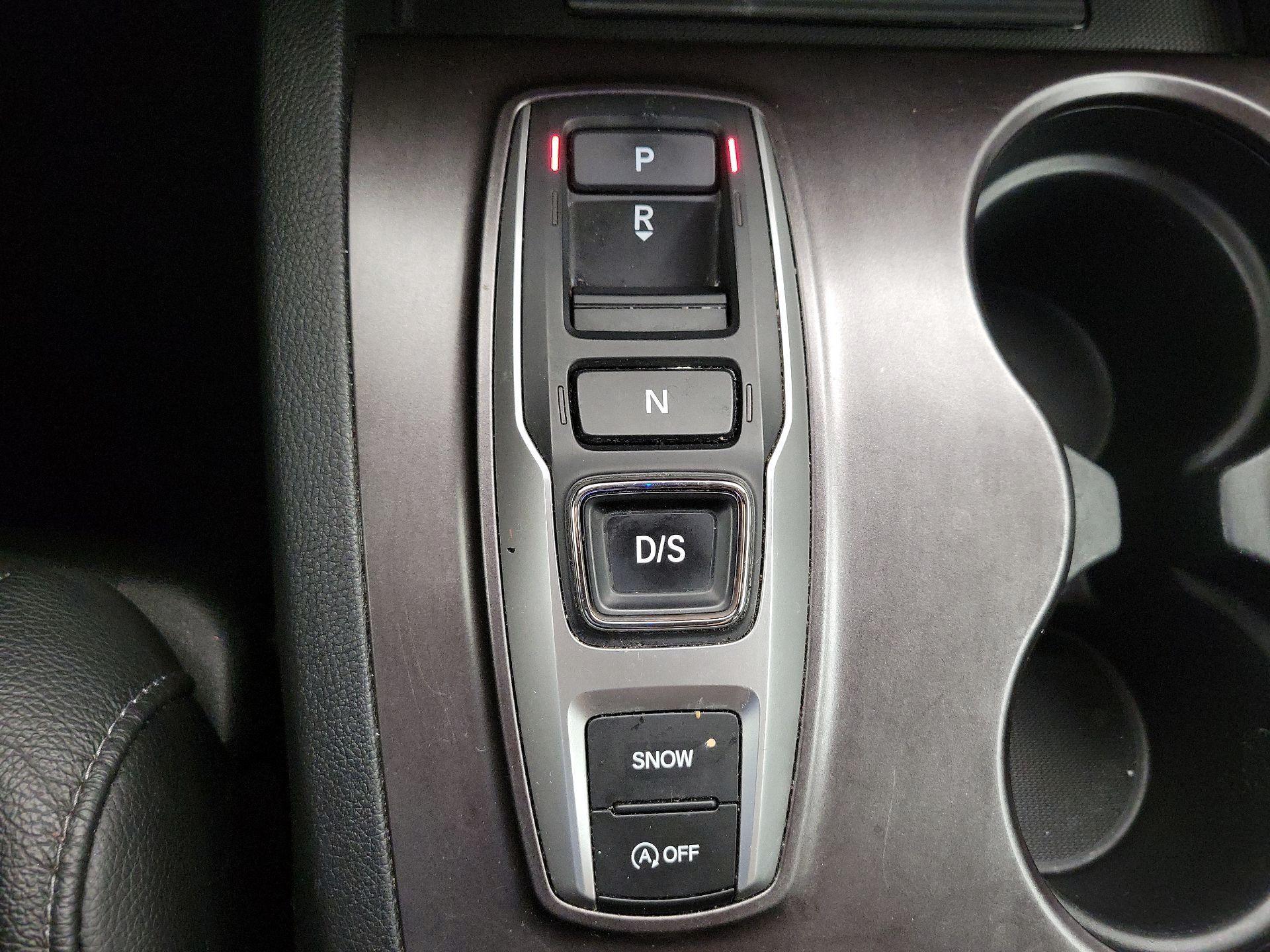 Thumbnail: 2021 Honda Pilot - 17