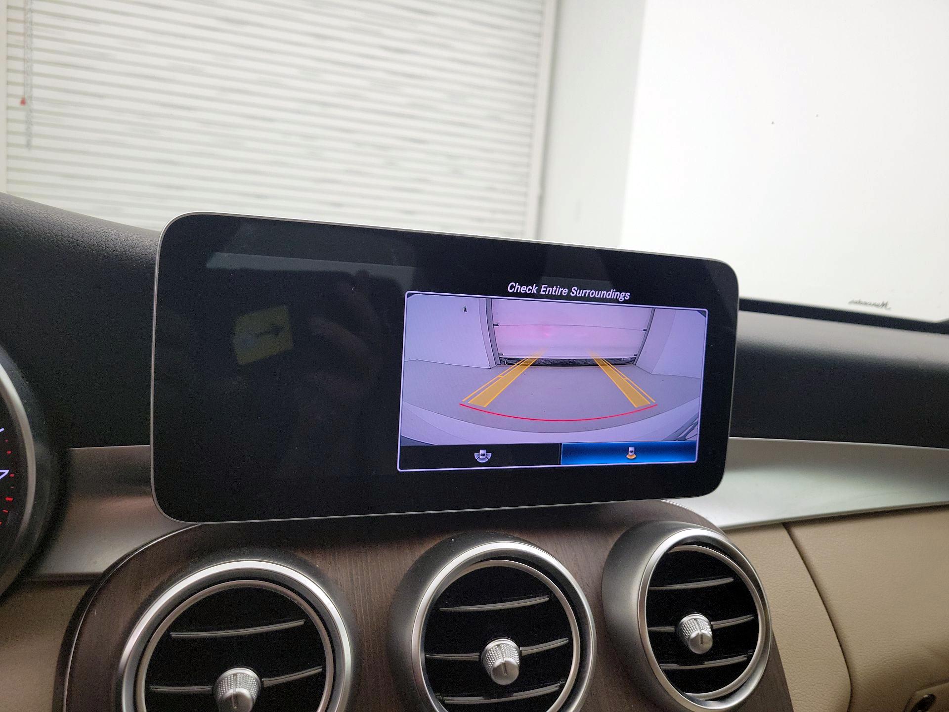 Thumbnail: 2019 Mercedes-Benz C-Class - 14