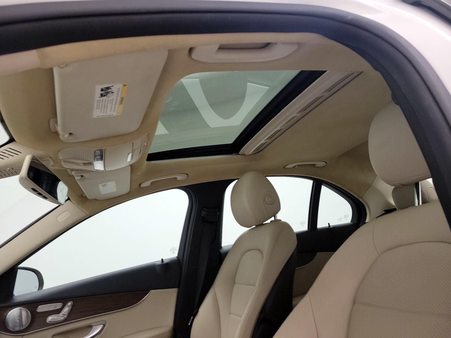 Thumbnail: 2019 Mercedes-Benz C-Class - 19
