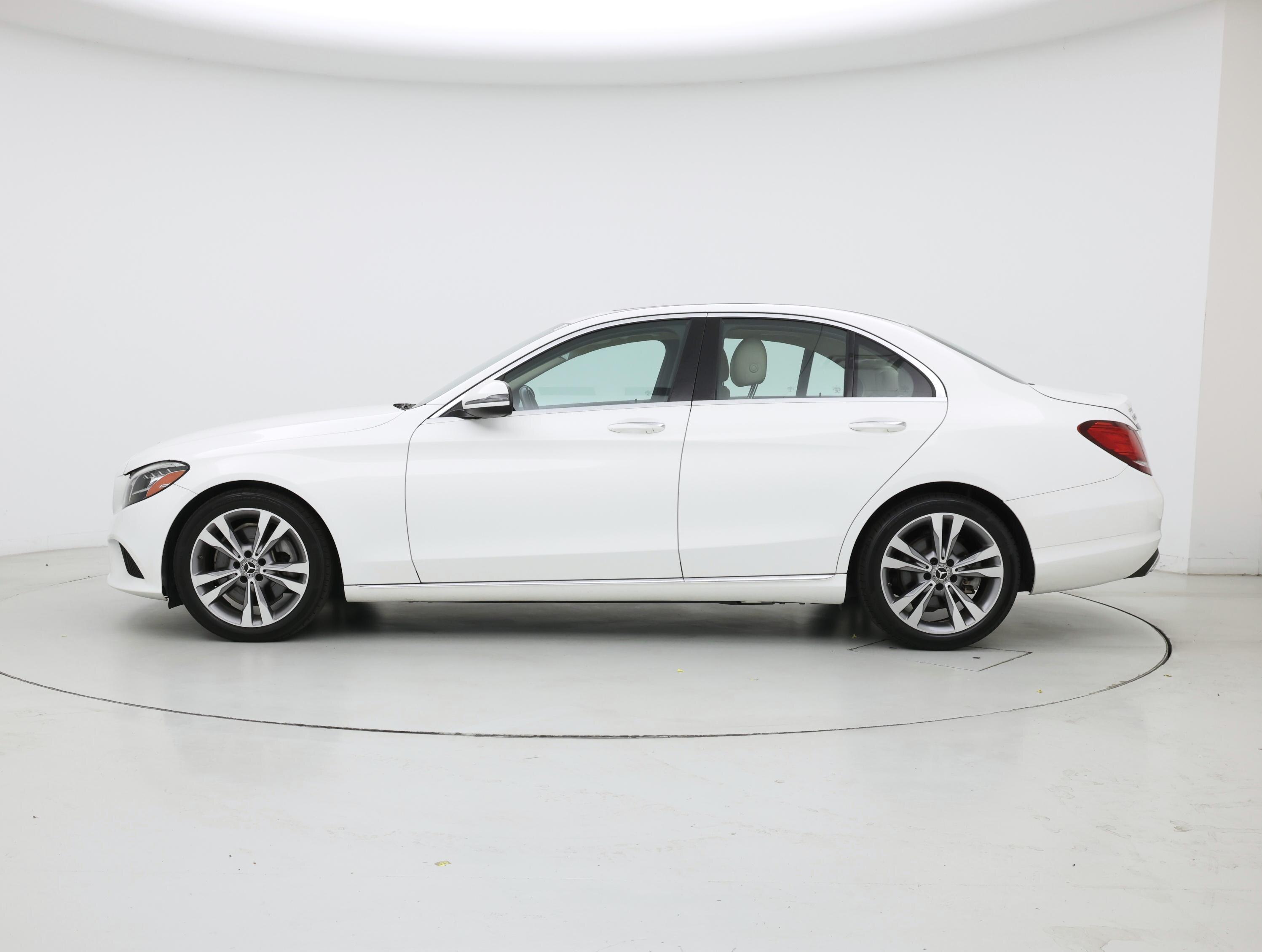 Thumbnail: 2019 Mercedes-Benz C-Class - 3