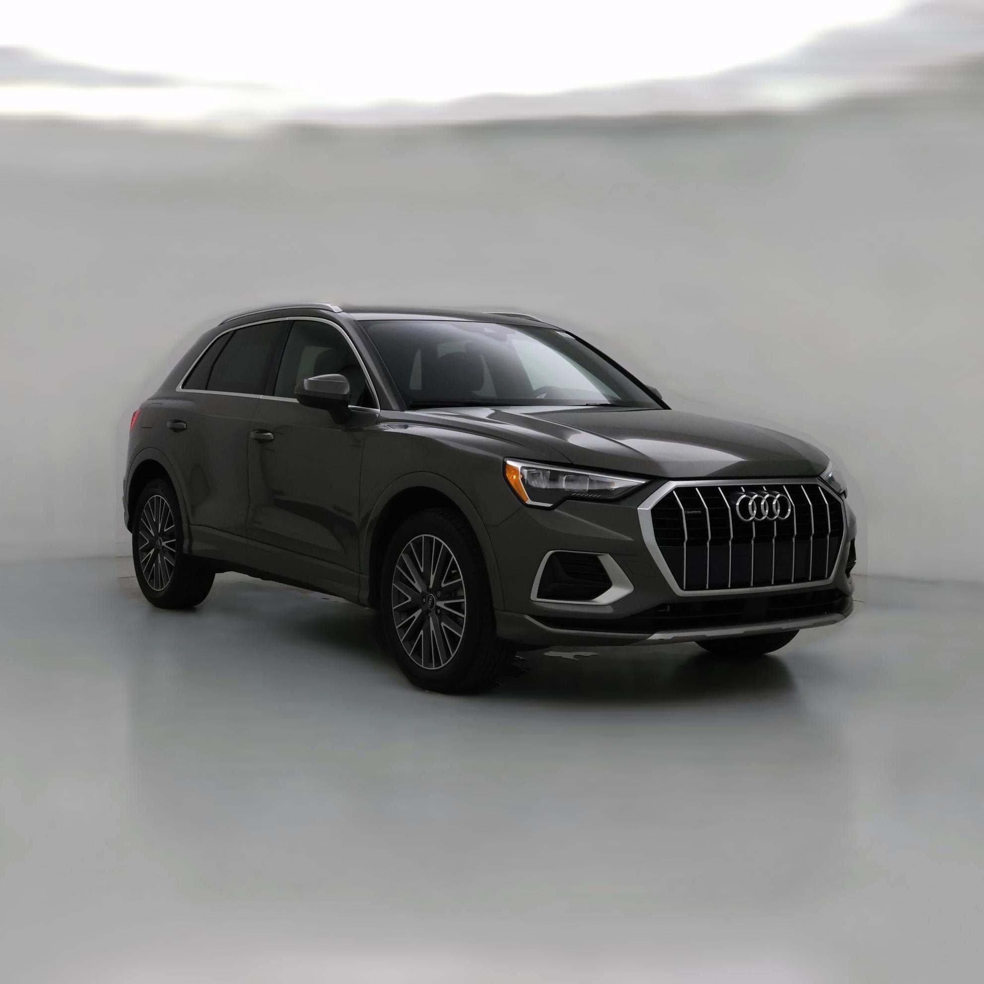 Thumbnail: 2021 Audi Q3 - 1
