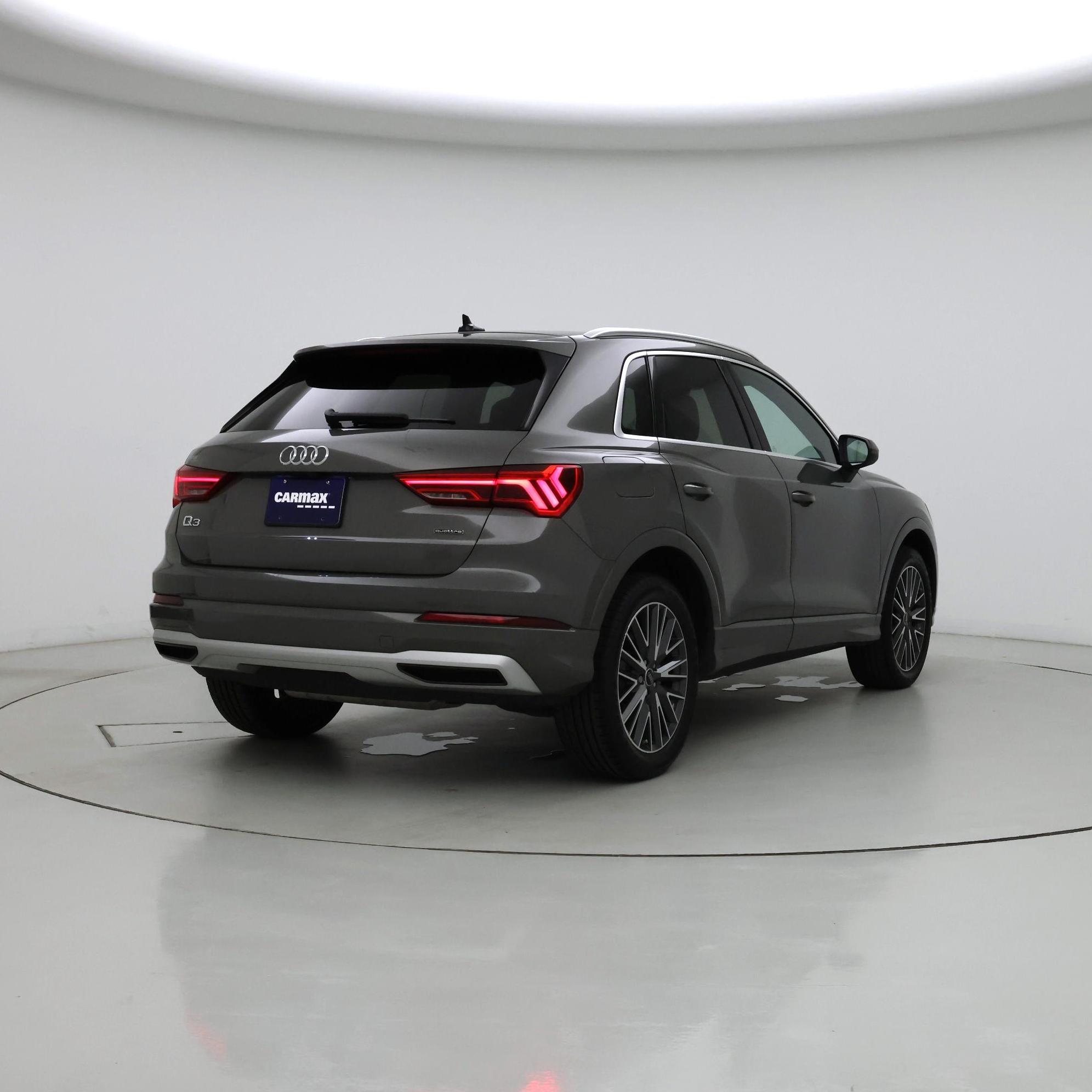 Thumbnail: 2021 Audi Q3 - 8