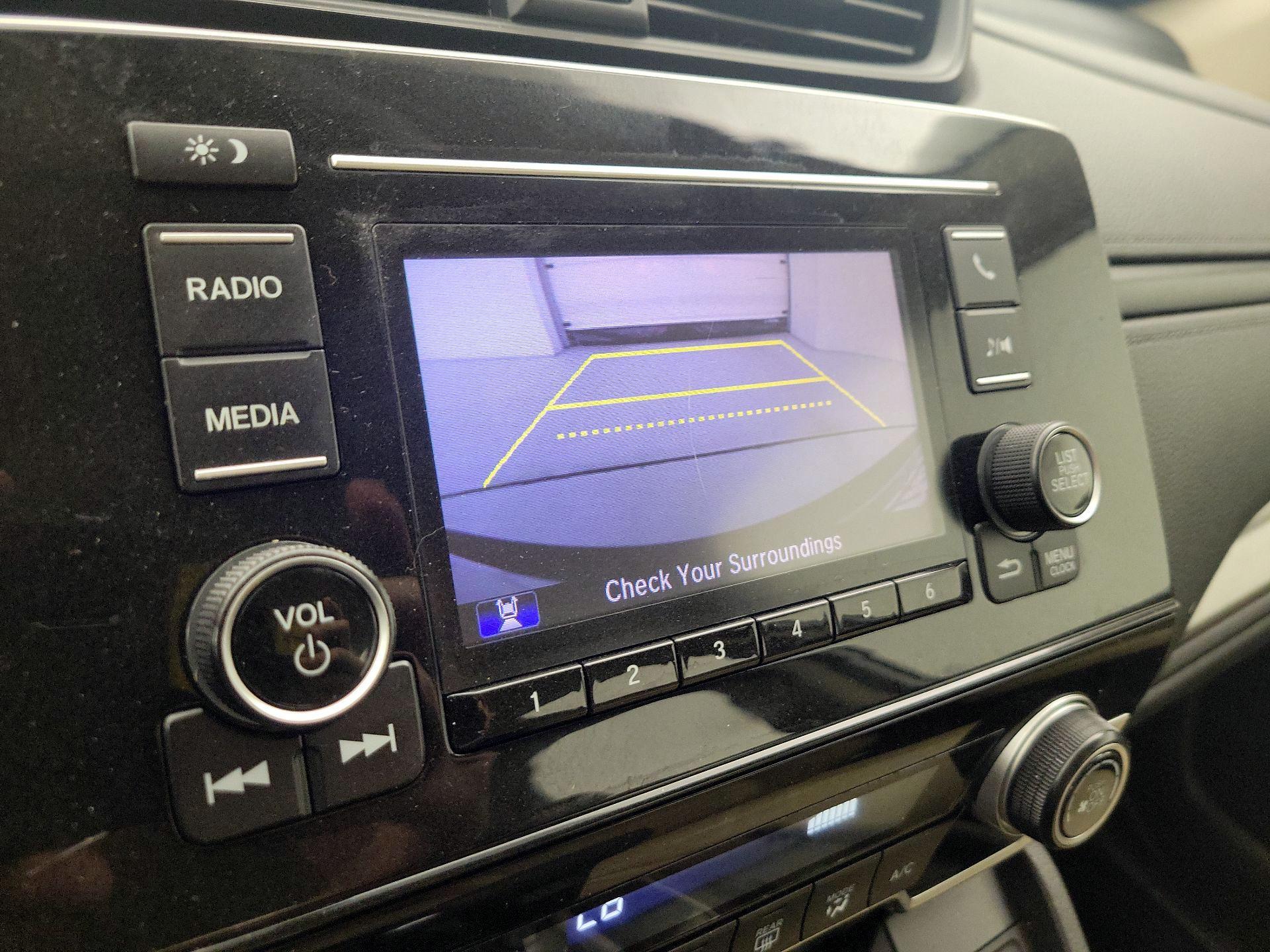 Thumbnail: 2019 Honda CR-V - 14