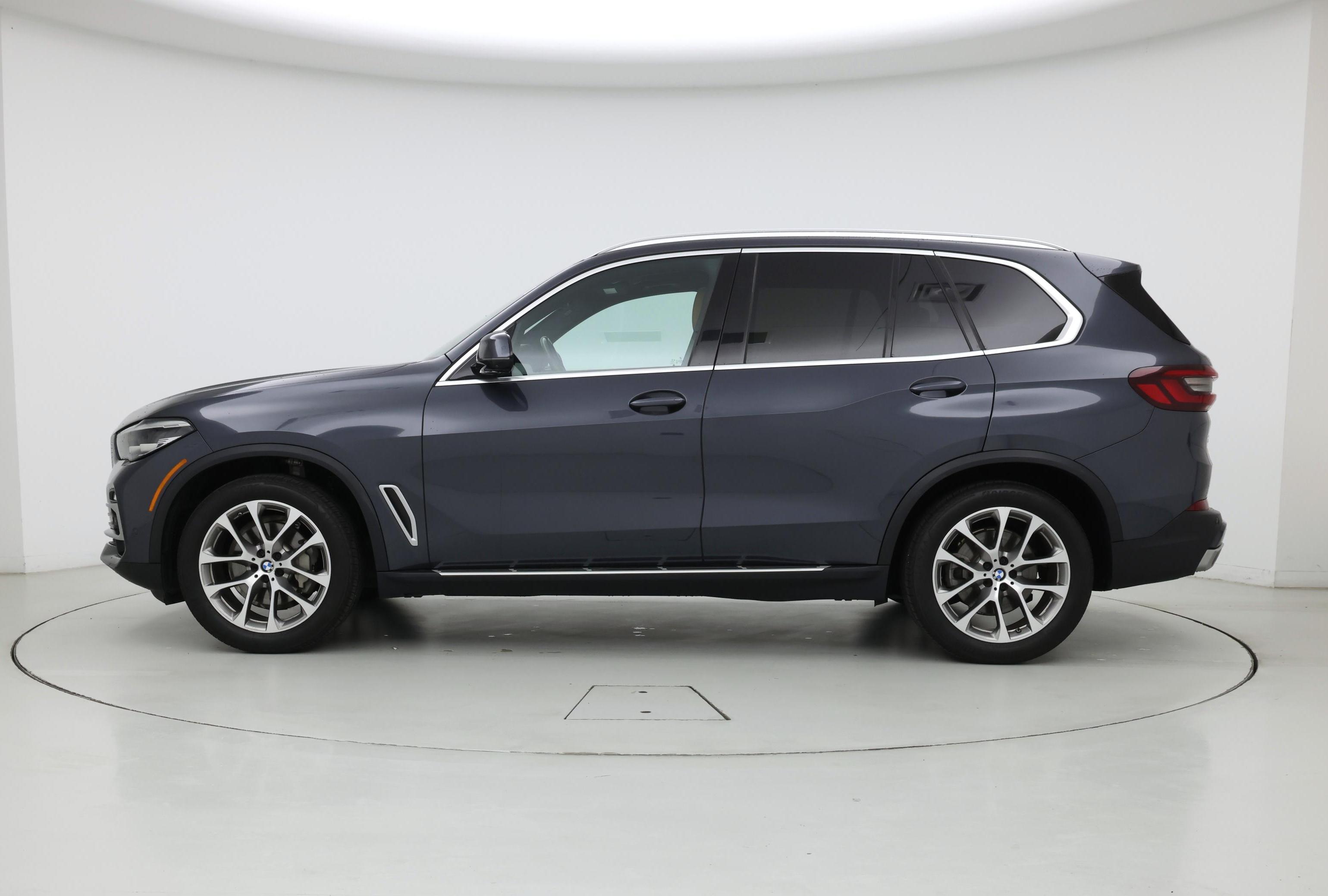 Thumbnail: 2020 BMW X5 - 3