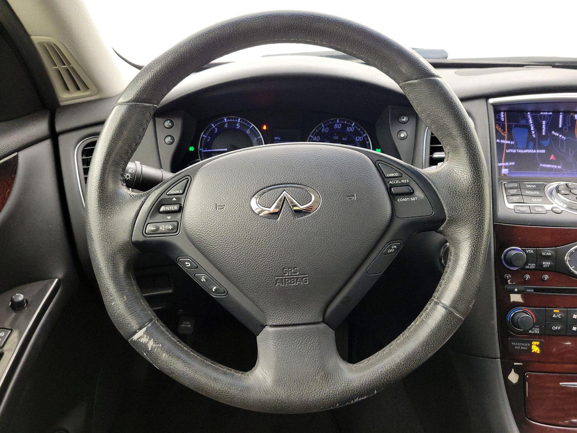 Thumbnail: 2017 INFINITI QX50 - 10