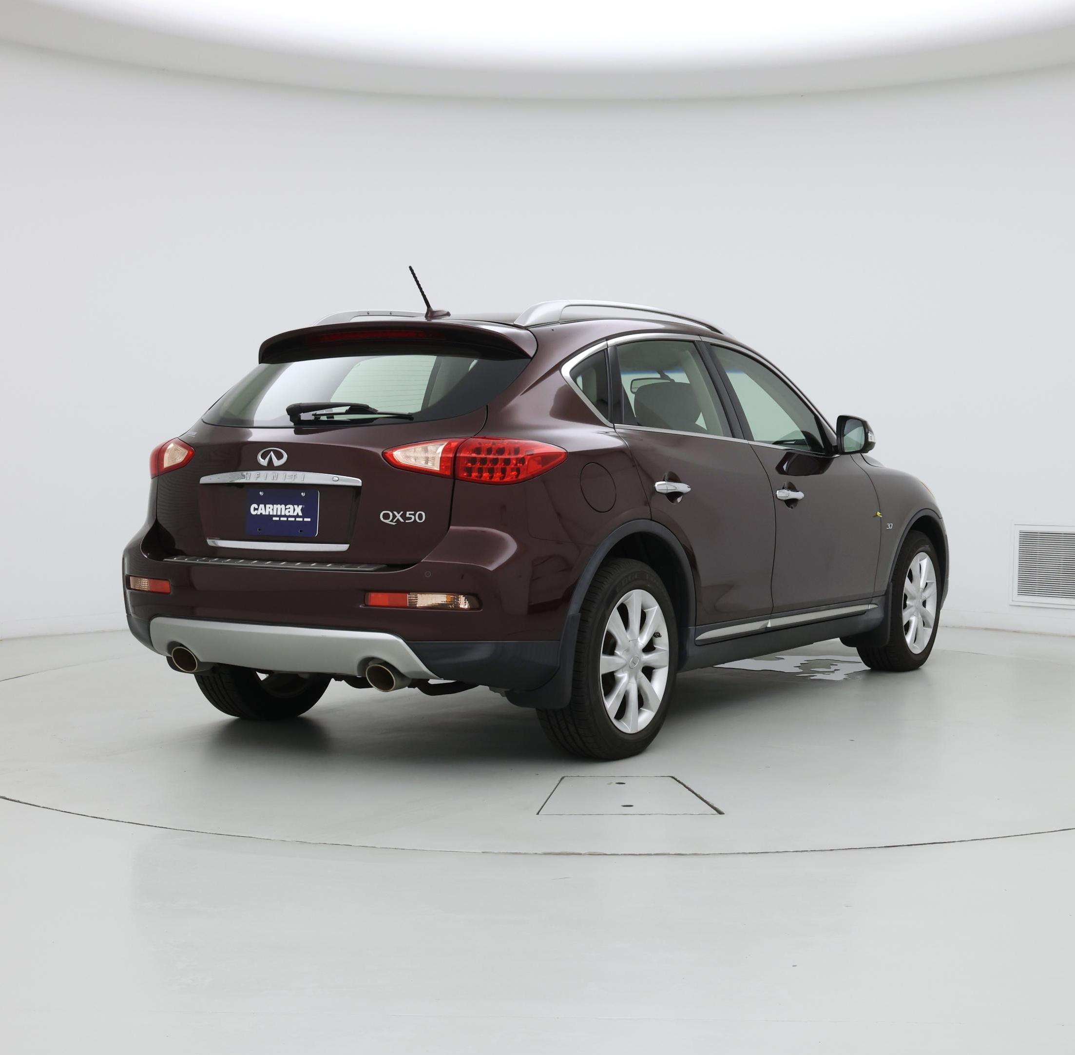 Thumbnail: 2017 INFINITI QX50 - 8